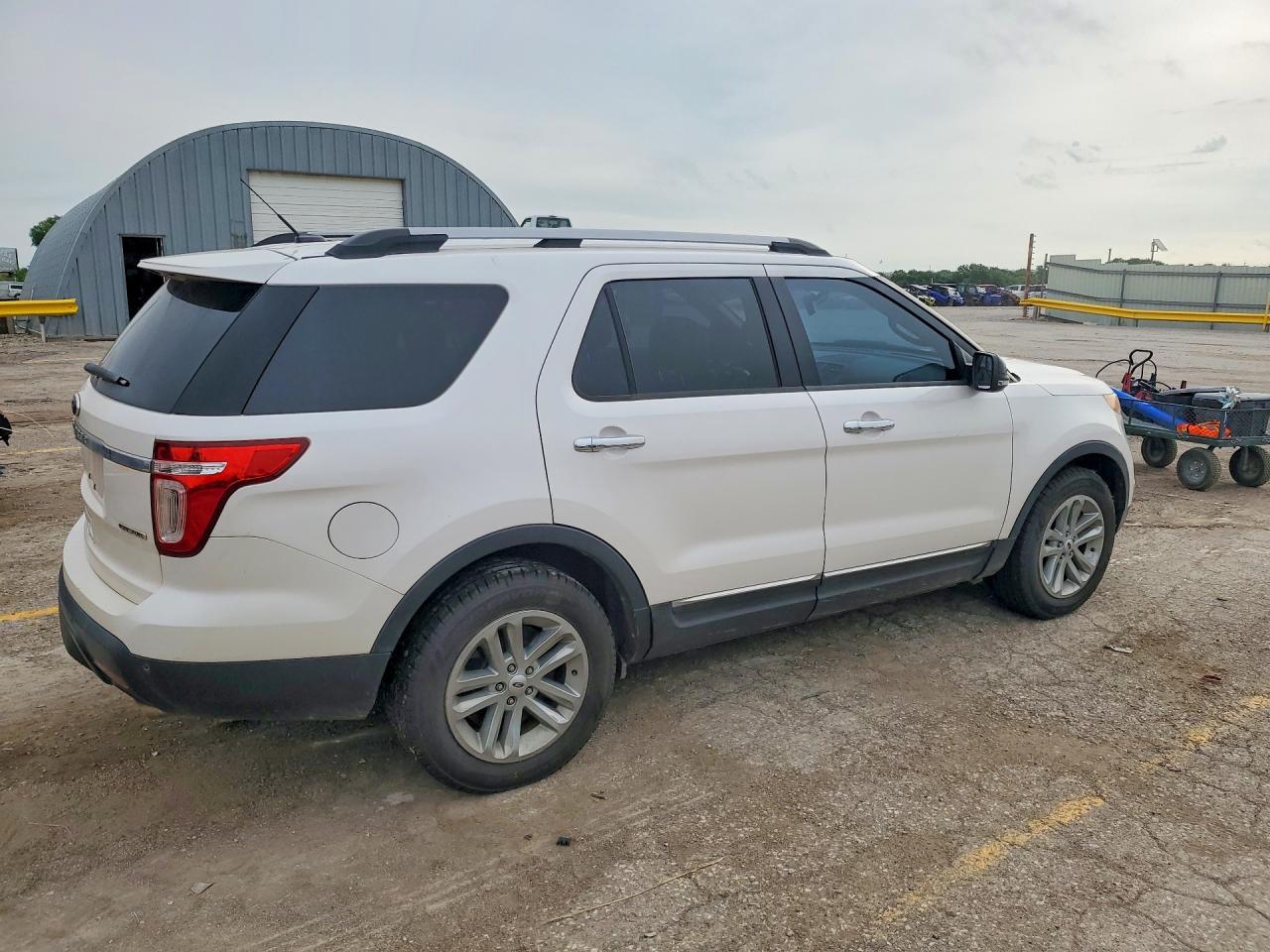 2014 Ford Explorer Xlt White vin: 1FM5K7D85EGA13085