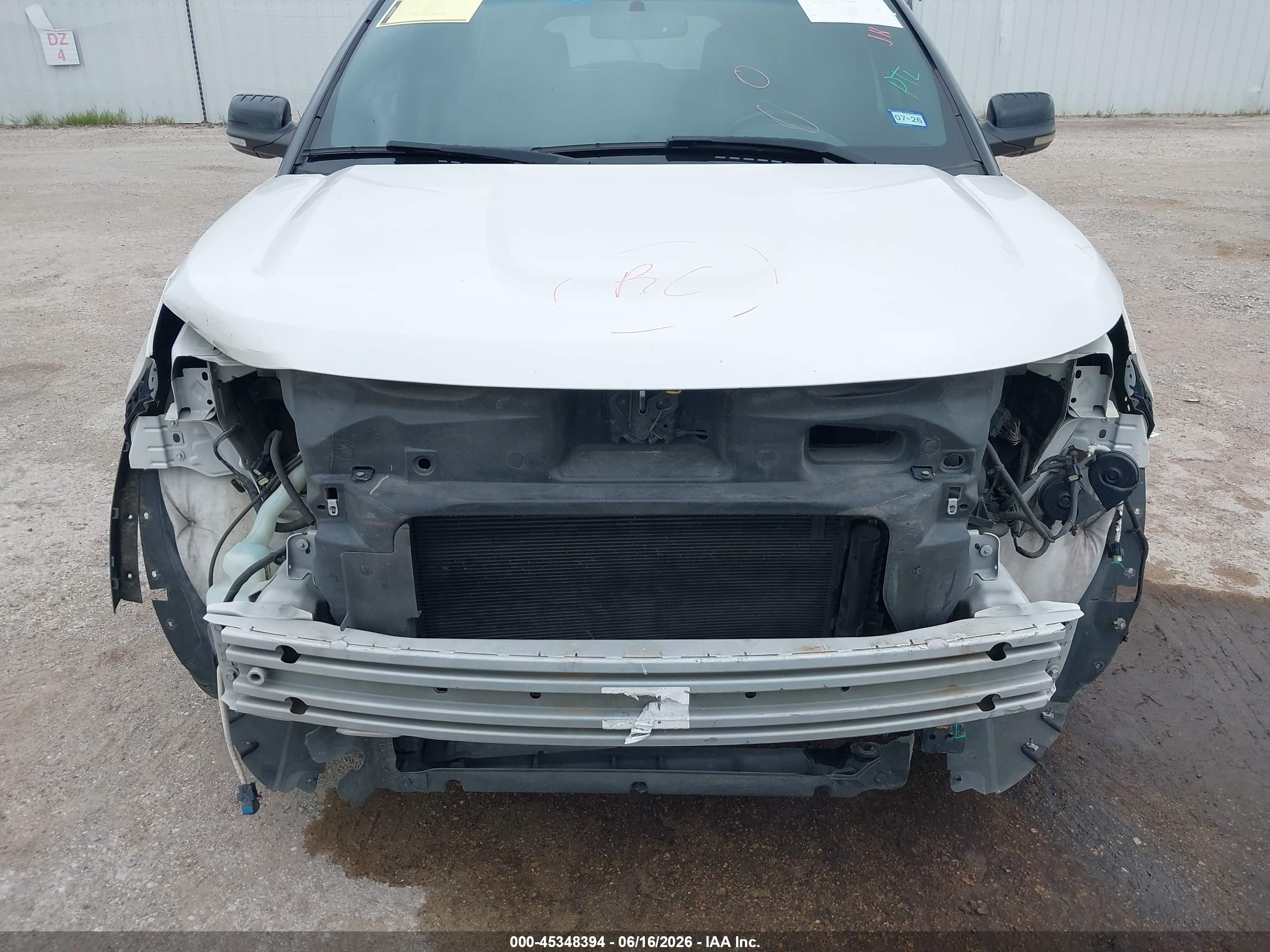 2014 Ford Explorer Xlt White vin: 1FM5K7D85EGA74596