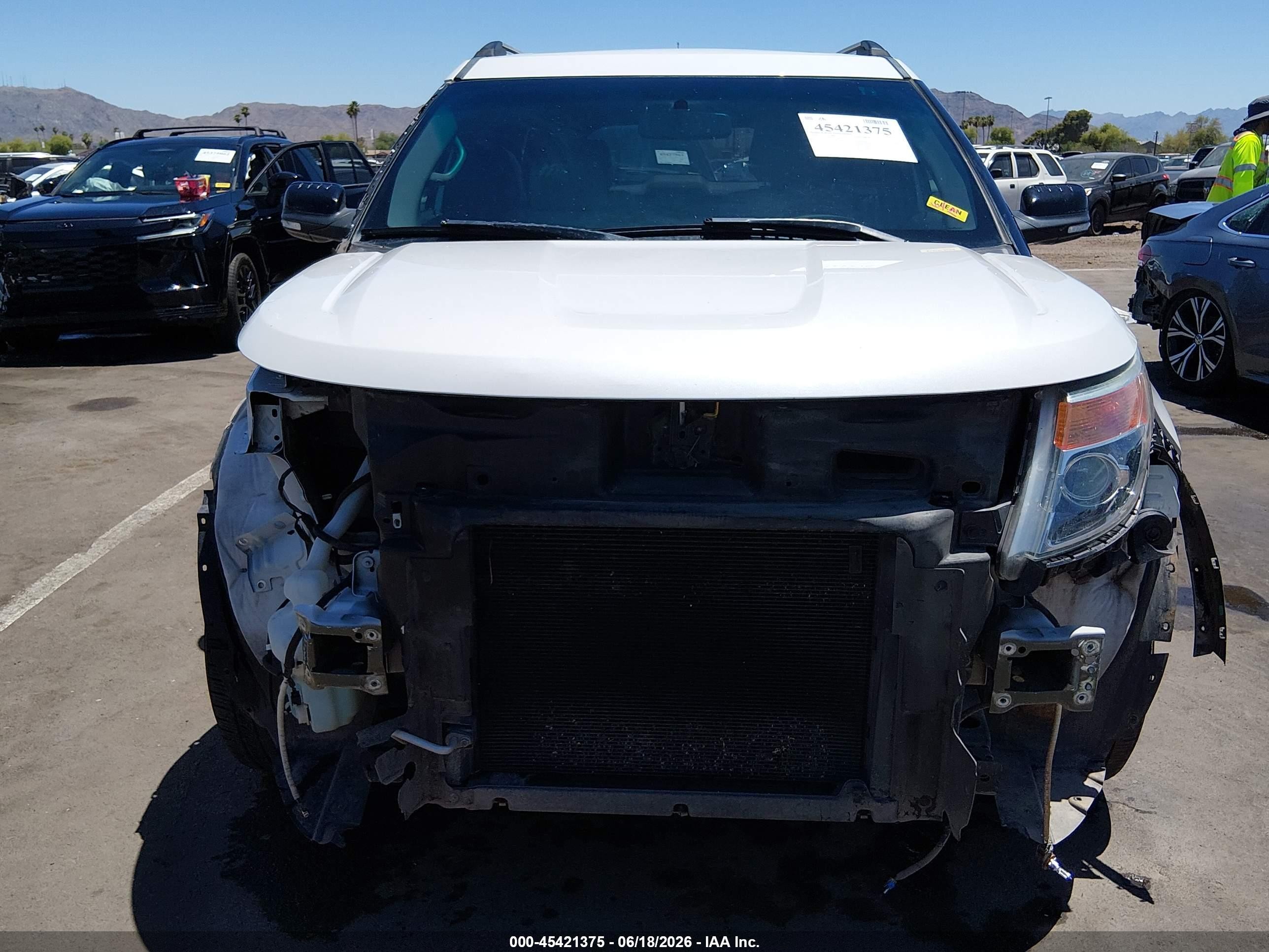 2014 Ford Explorer Xlt White vin: 1FM5K7D85EGB53489