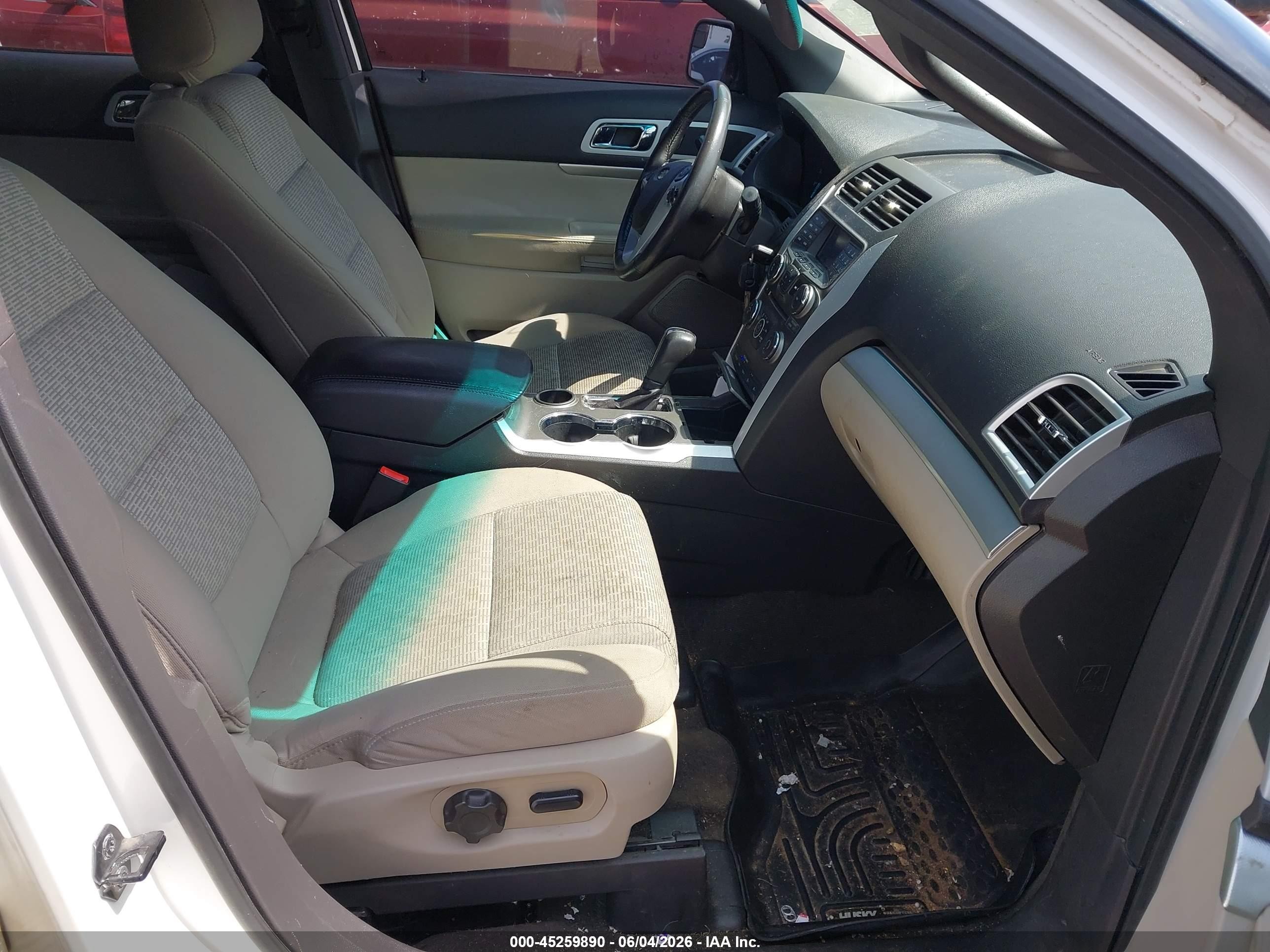 2014 Ford Explorer Xlt White vin: 1FM5K7D85EGC20575