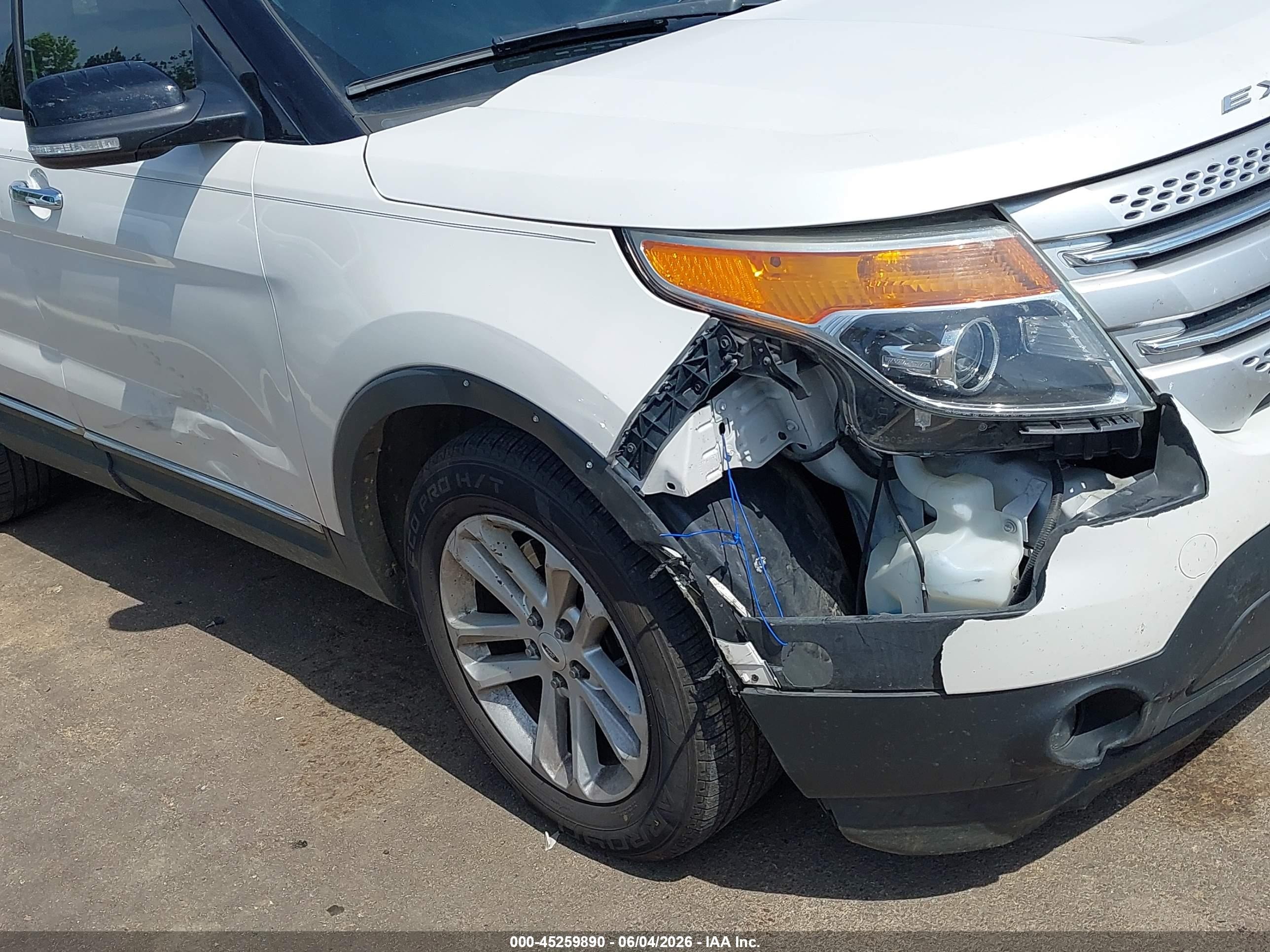 2014 Ford Explorer Xlt White vin: 1FM5K7D85EGC20575