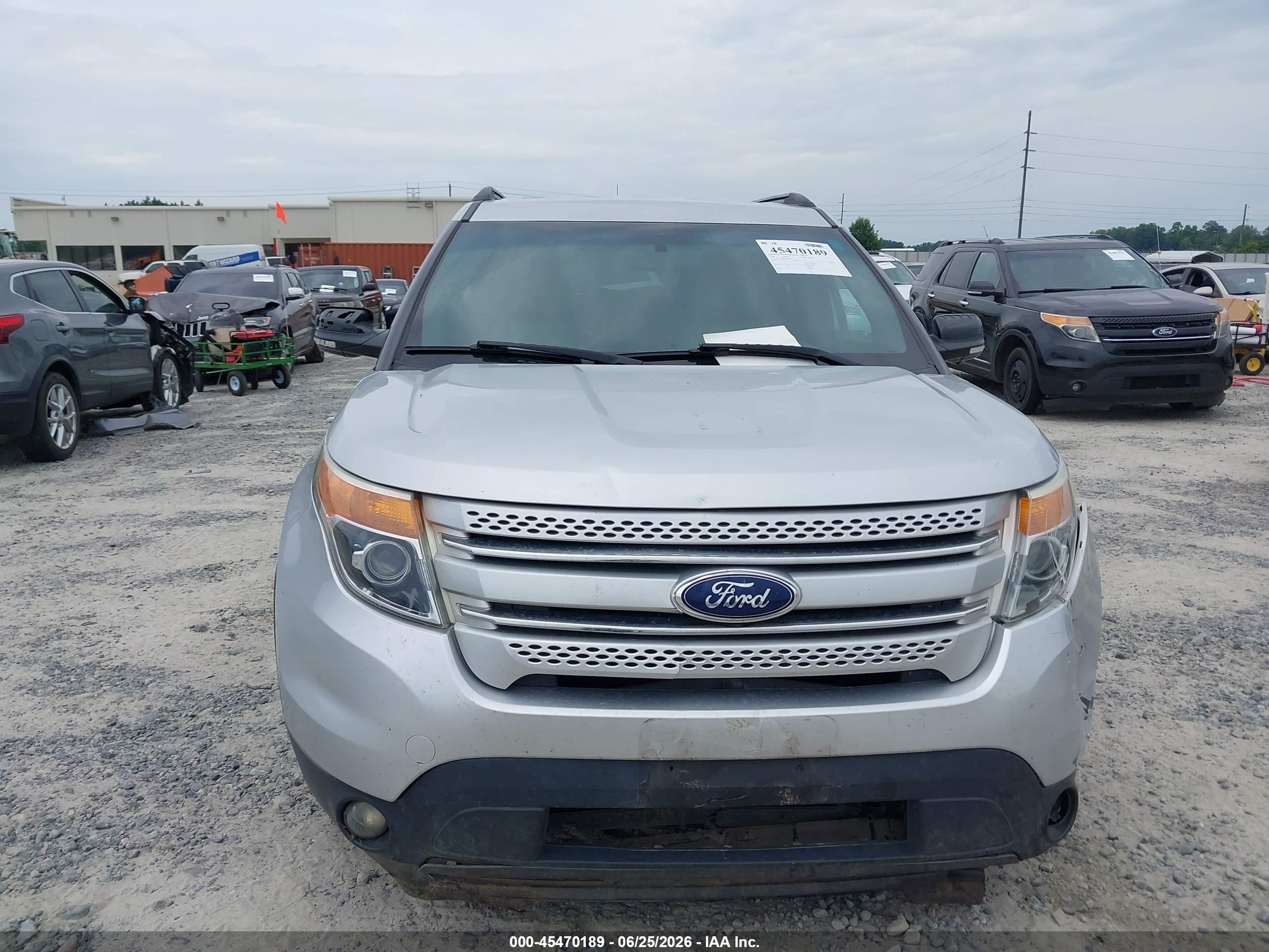 2014 Ford Explorer Xlt Серебряный vin: 1FM5K7D85EGC20625
