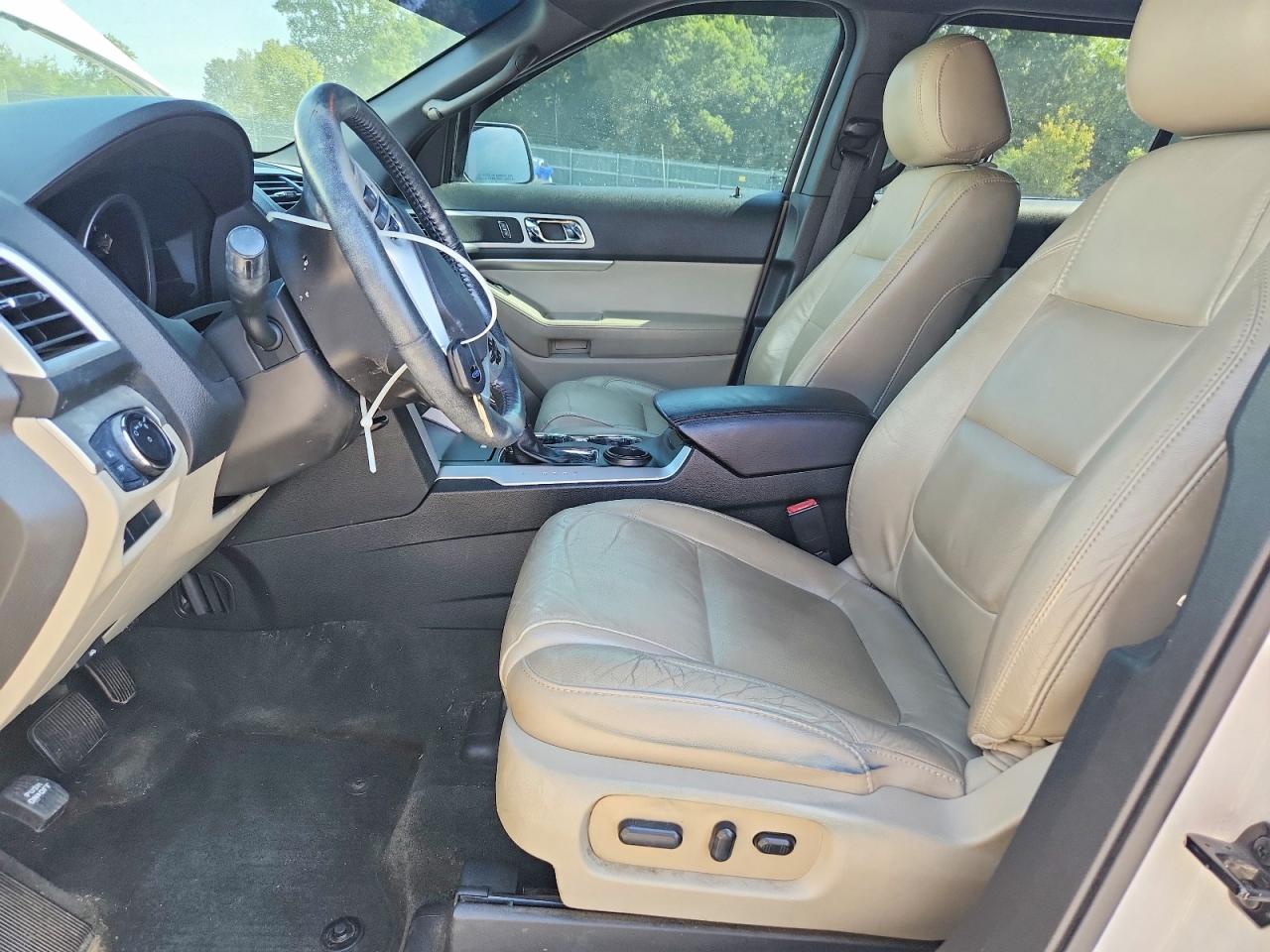 2014 Ford Explorer Xlt White vin: 1FM5K7D85EGC44312