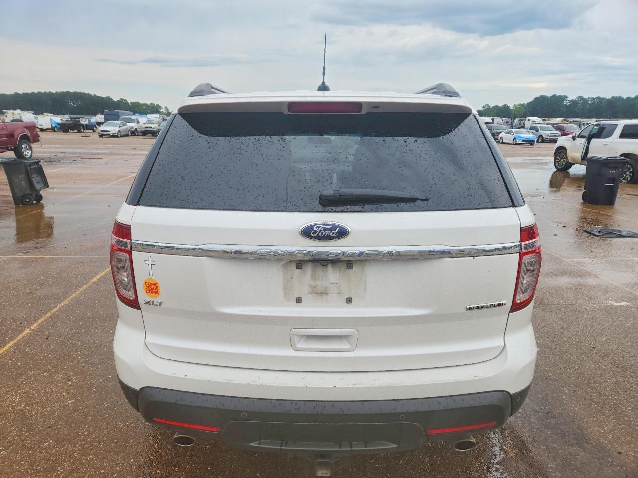2014 Ford Explorer Xlt Белый vin: 1FM5K7D85EGC47338