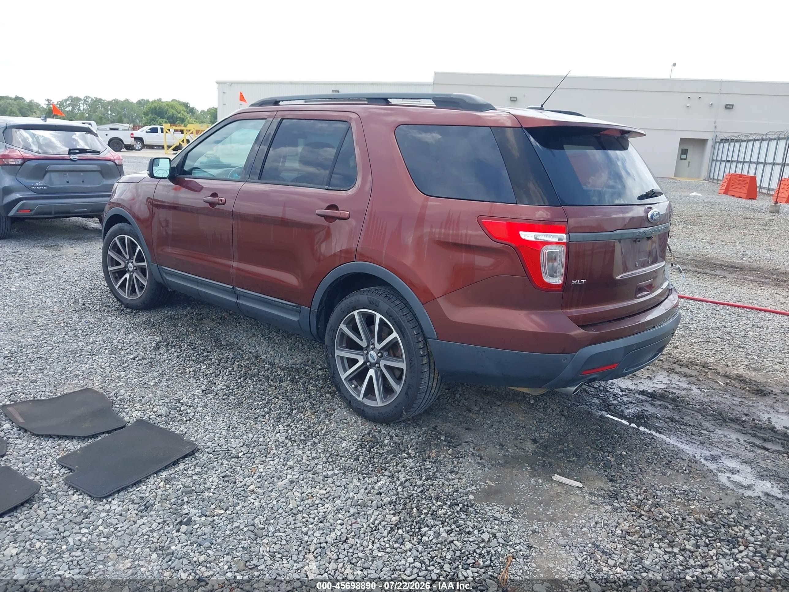 2015 Ford Explorer Xlt Коричневый vin: 1FM5K7D85FGA51692