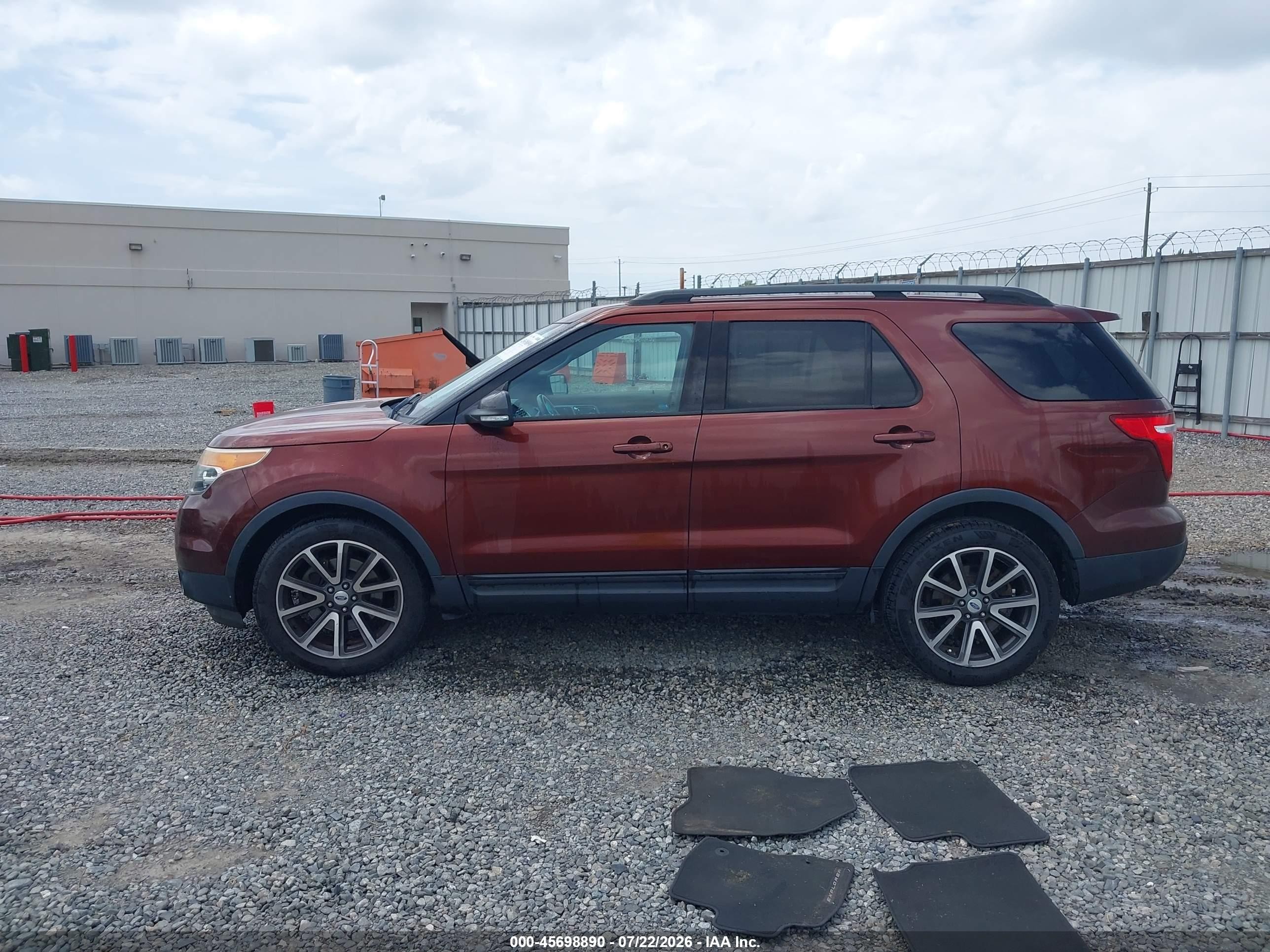 2015 Ford Explorer Xlt Коричневый vin: 1FM5K7D85FGA51692