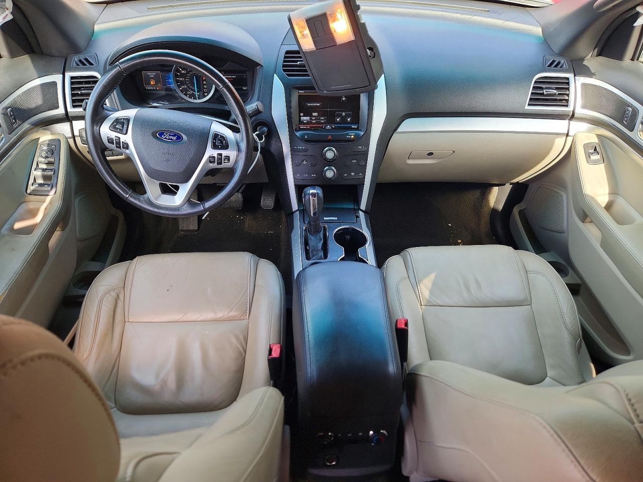 2015 Ford Explorer Xlt Красный vin: 1FM5K7D85FGA74972