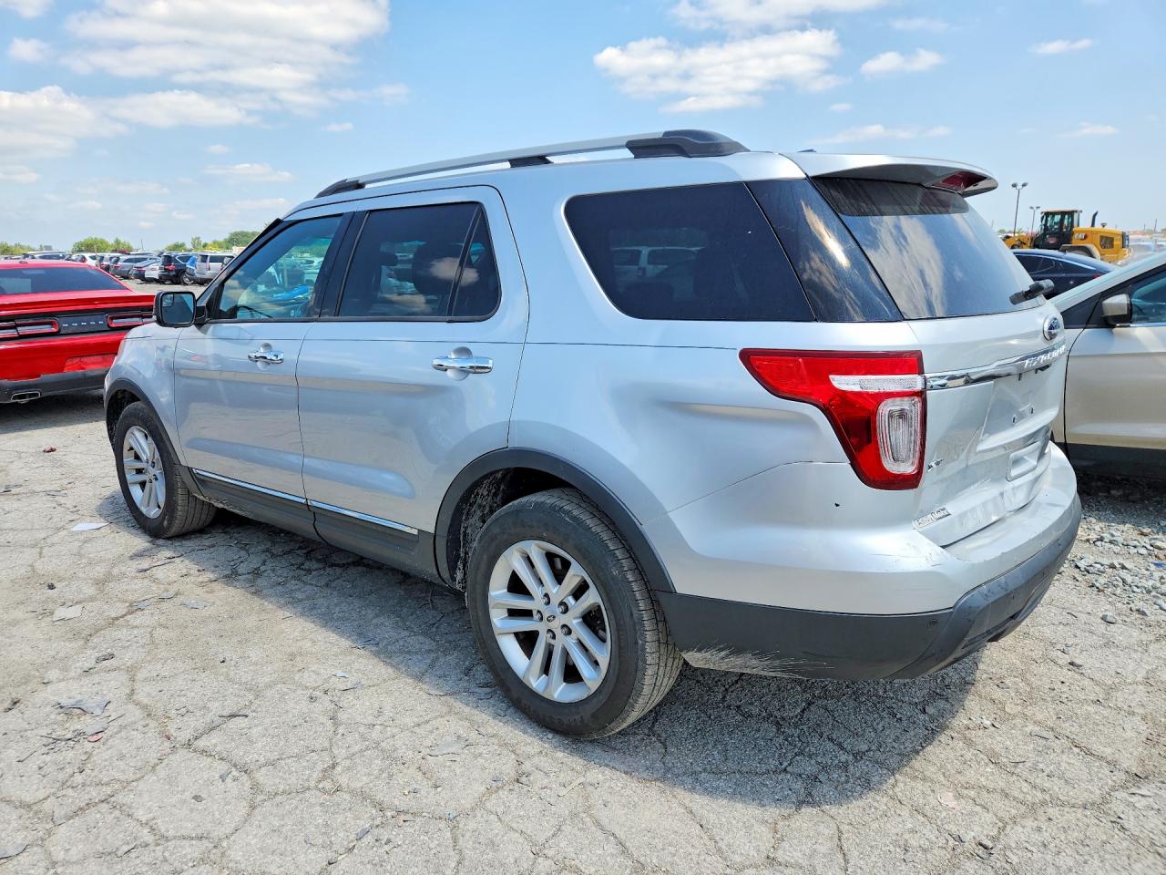 2015 Ford Explorer Xlt Silver vin: 1FM5K7D85FGB16377