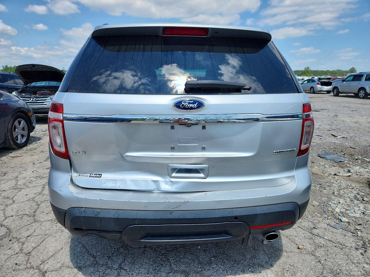 2015 Ford Explorer Xlt Silver vin: 1FM5K7D85FGB16377
