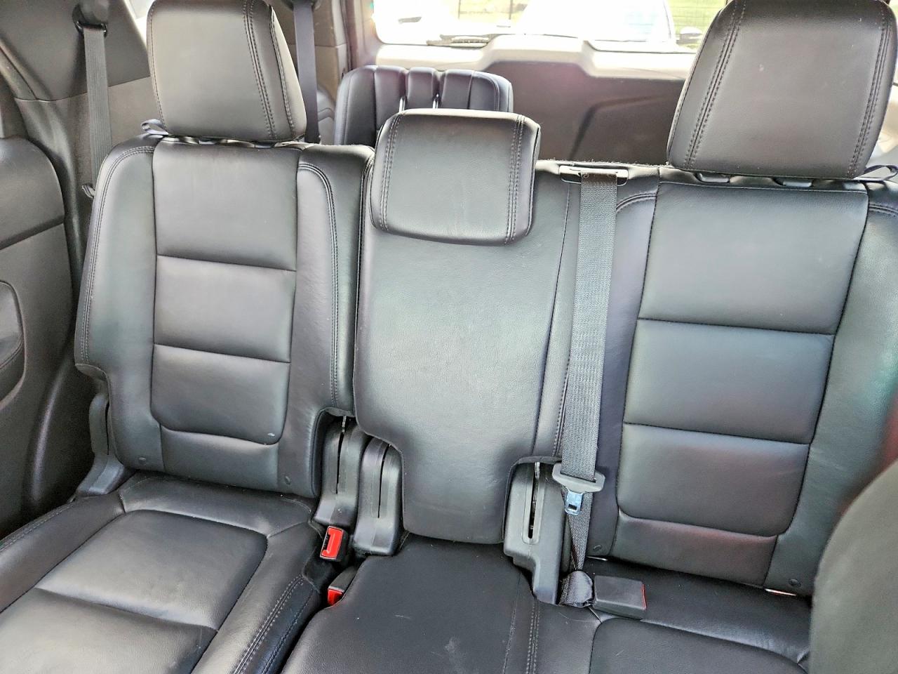 2015 Ford Explorer Xlt Silver vin: 1FM5K7D85FGB16377