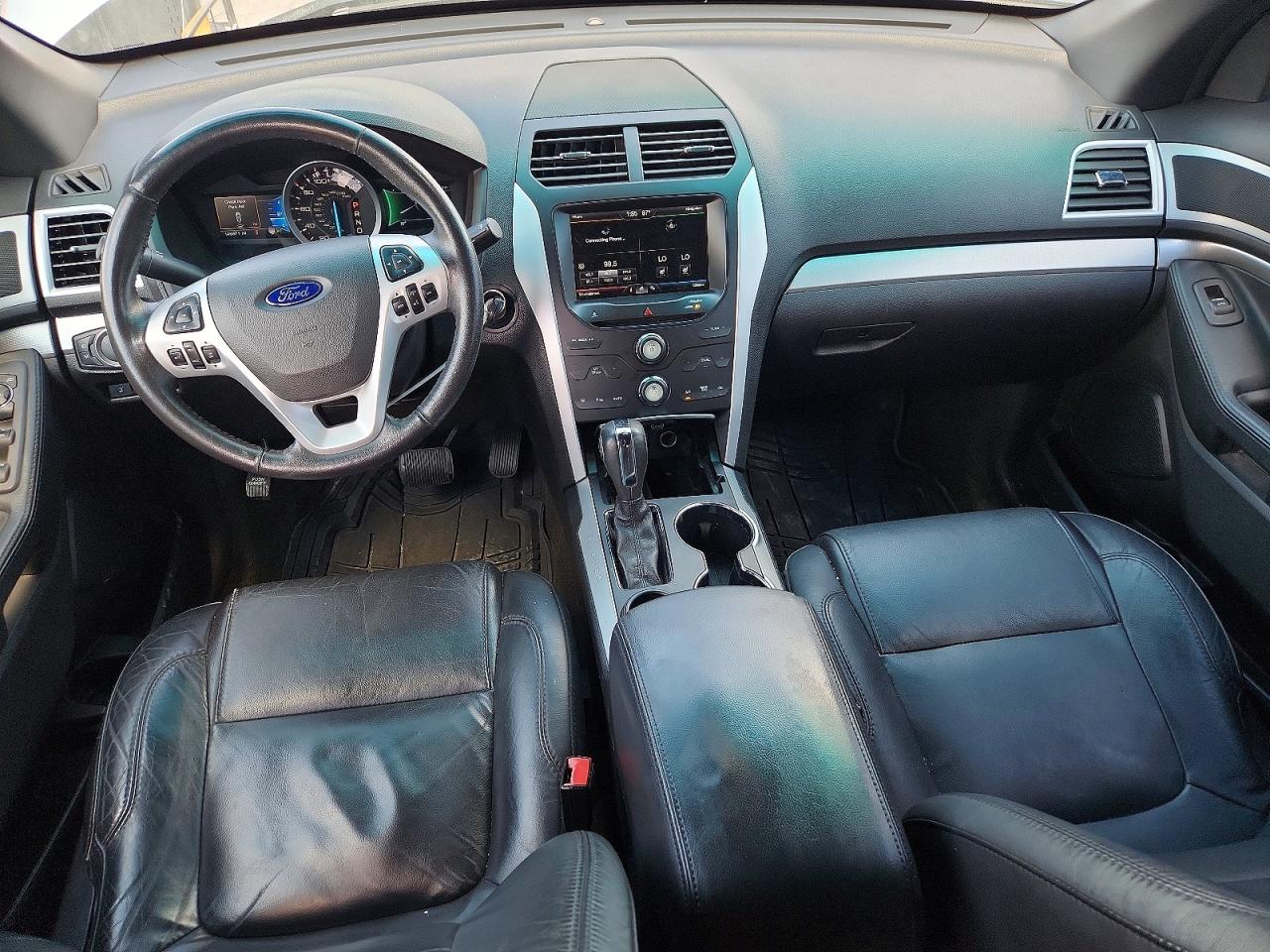2015 Ford Explorer Xlt Silver vin: 1FM5K7D85FGB16377