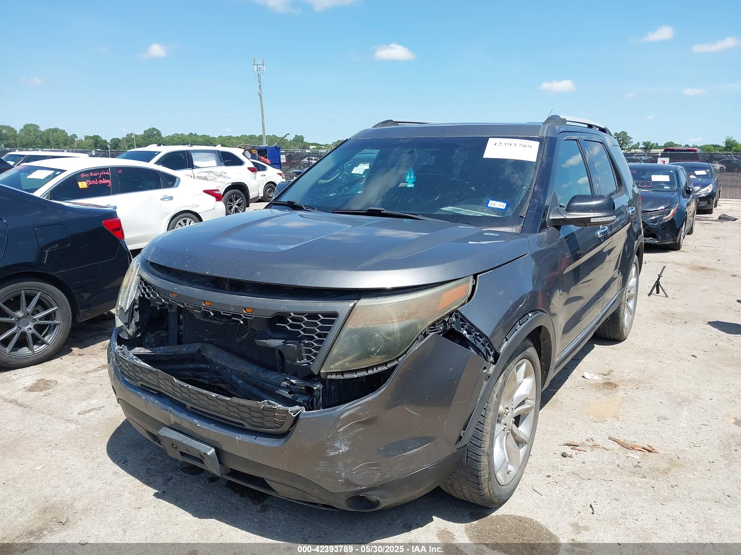 2015 Ford Explorer Xlt Серый vin: 1FM5K7D85FGC35319