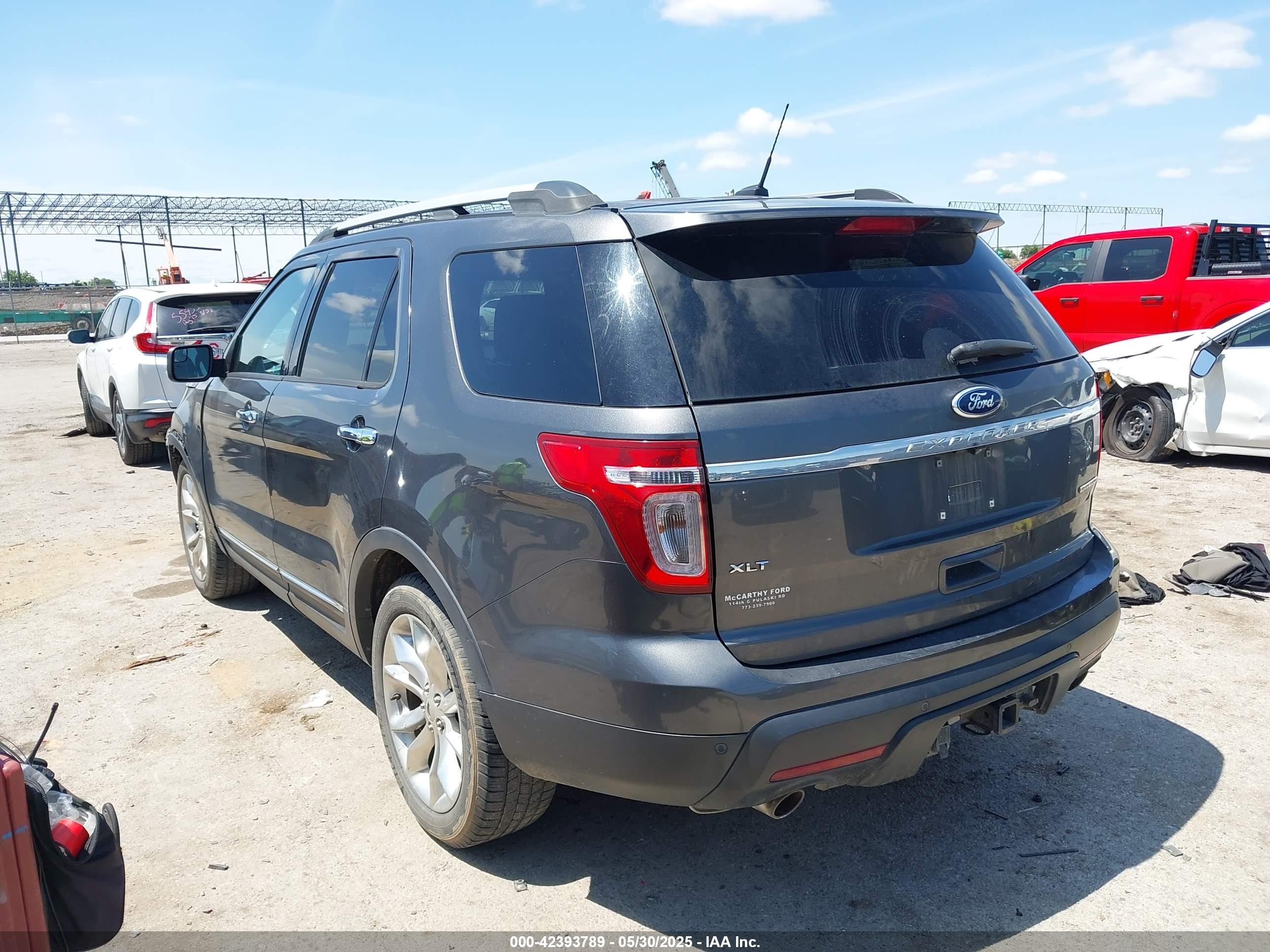2015 Ford Explorer Xlt Серый vin: 1FM5K7D85FGC35319