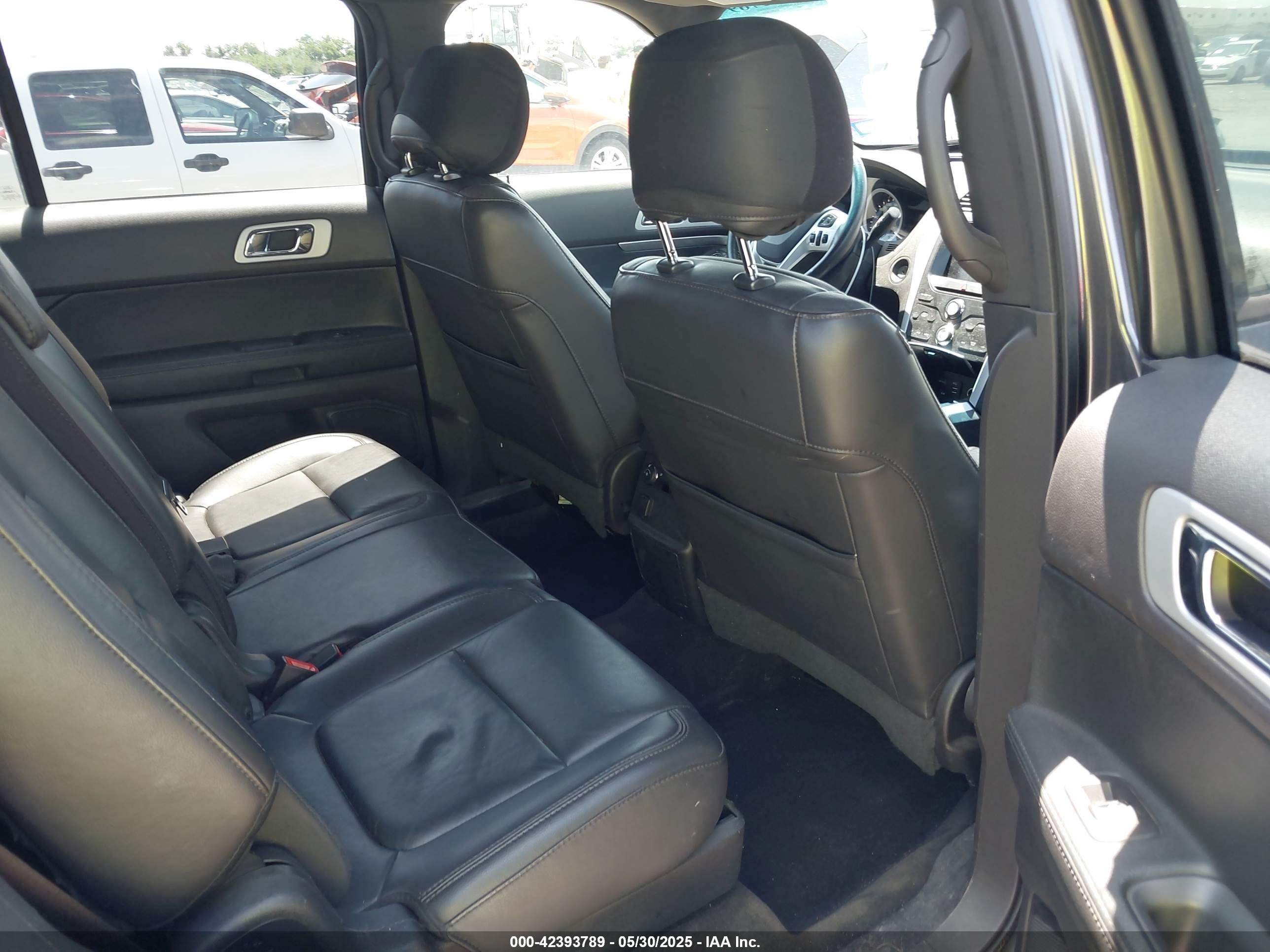 2015 Ford Explorer Xlt Серый vin: 1FM5K7D85FGC35319