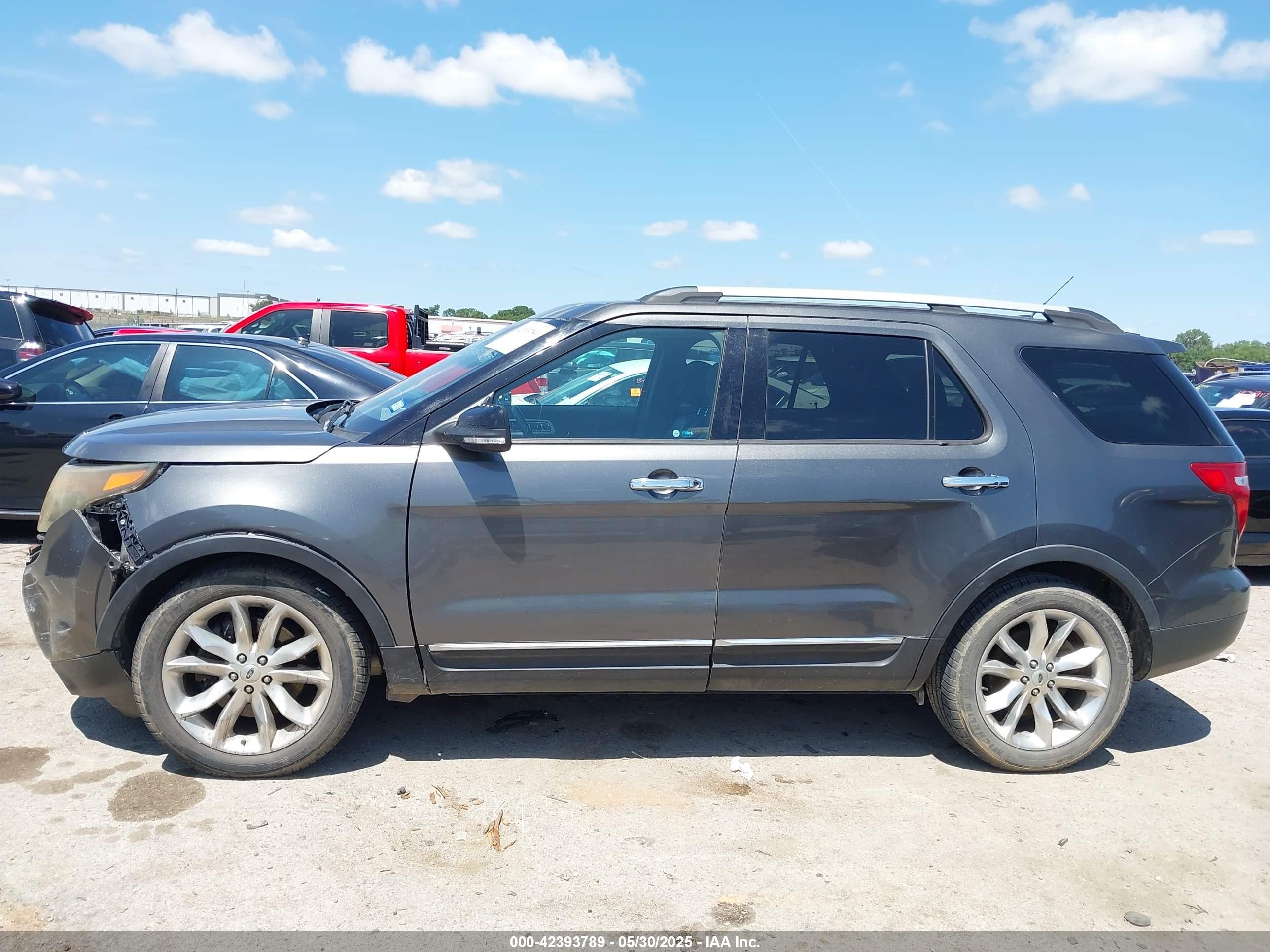 2015 Ford Explorer Xlt Серый vin: 1FM5K7D85FGC35319