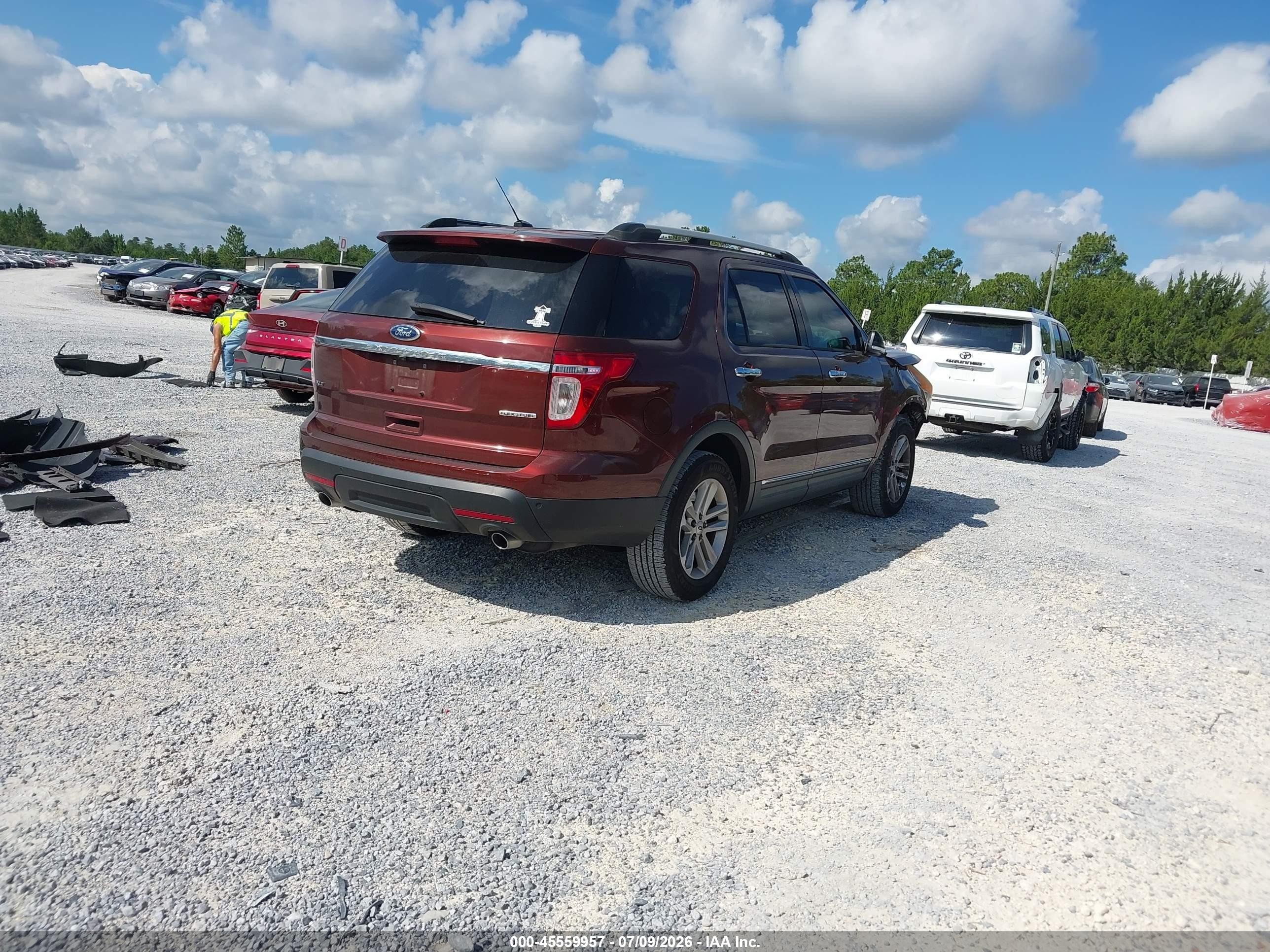2015 Ford Explorer Xlt Burgundy vin: 1FM5K7D85FGC45946
