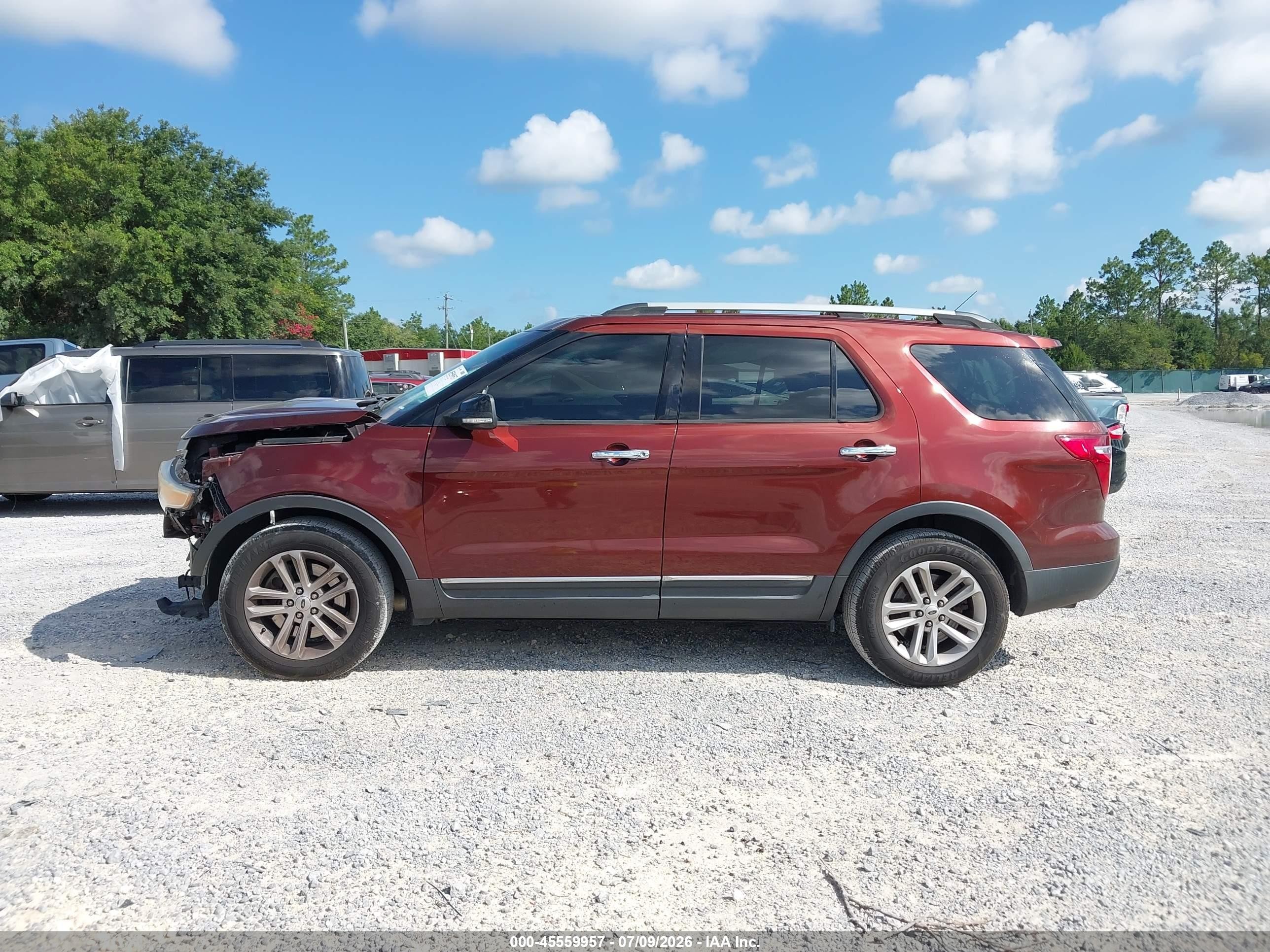 2015 Ford Explorer Xlt Burgundy vin: 1FM5K7D85FGC45946