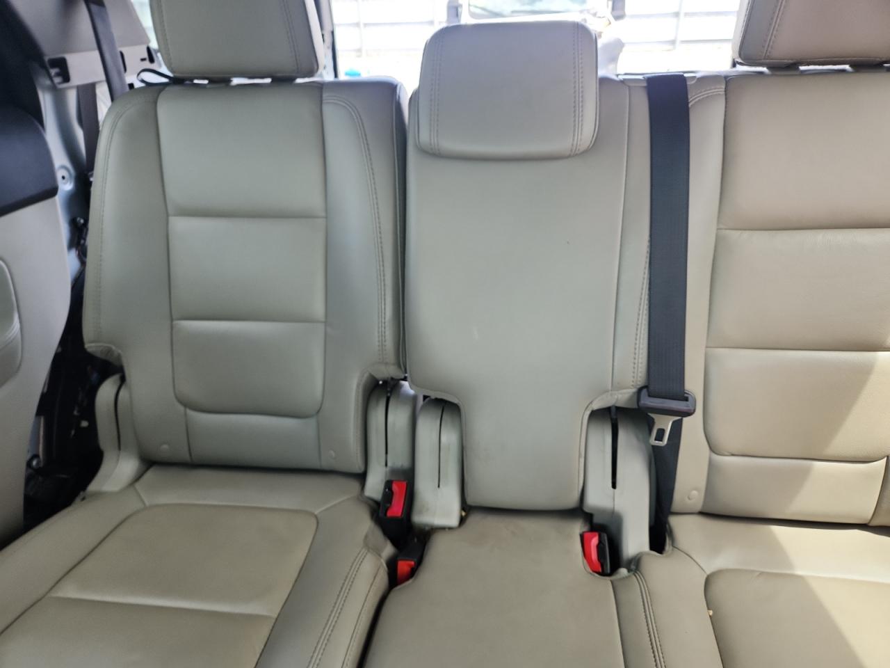 2015 Ford Explorer Xlt White vin: 1FM5K7D85FGC58387