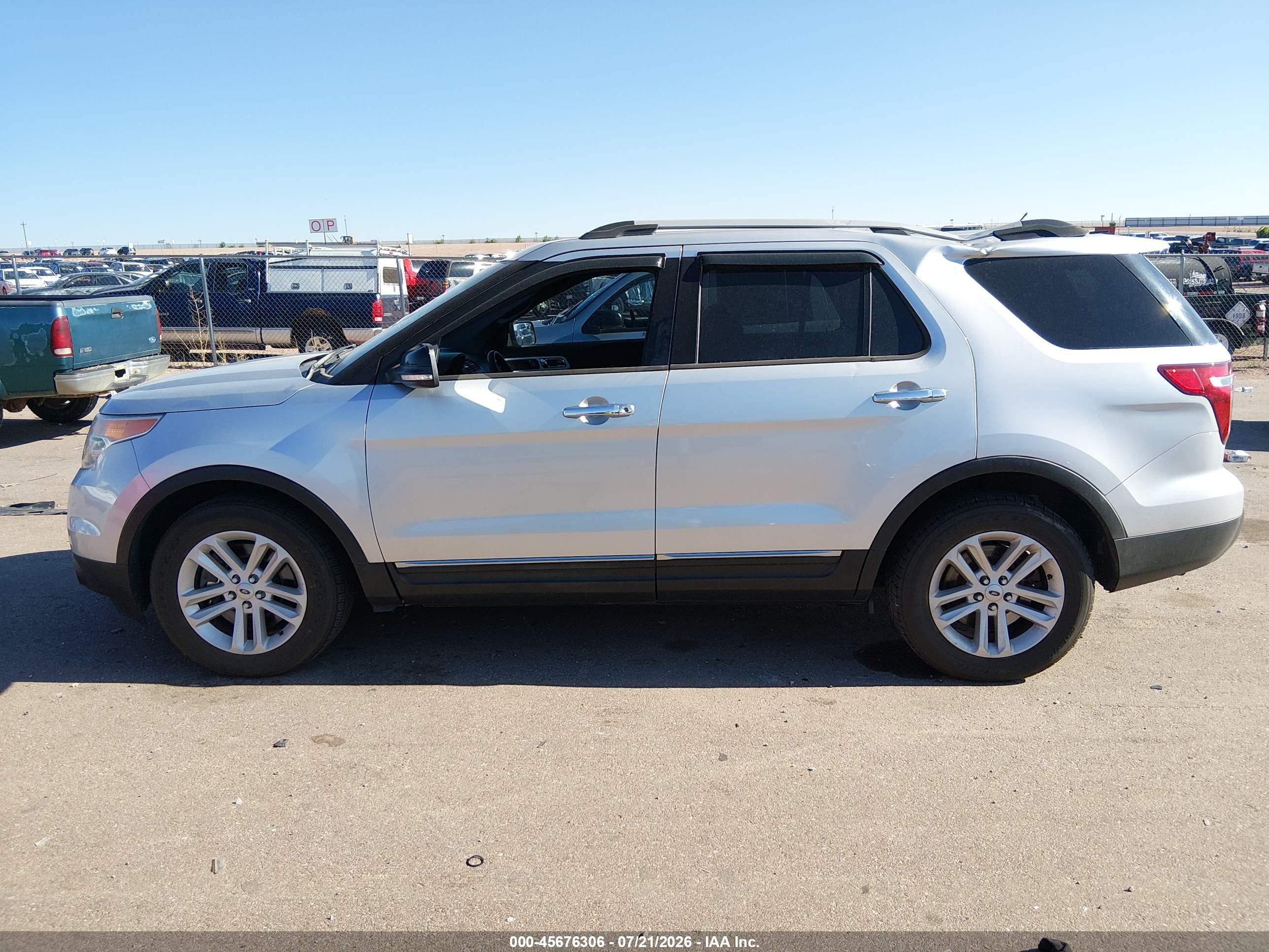 2015 Ford Explorer Xlt Серый vin: 1FM5K7D85FGC60074