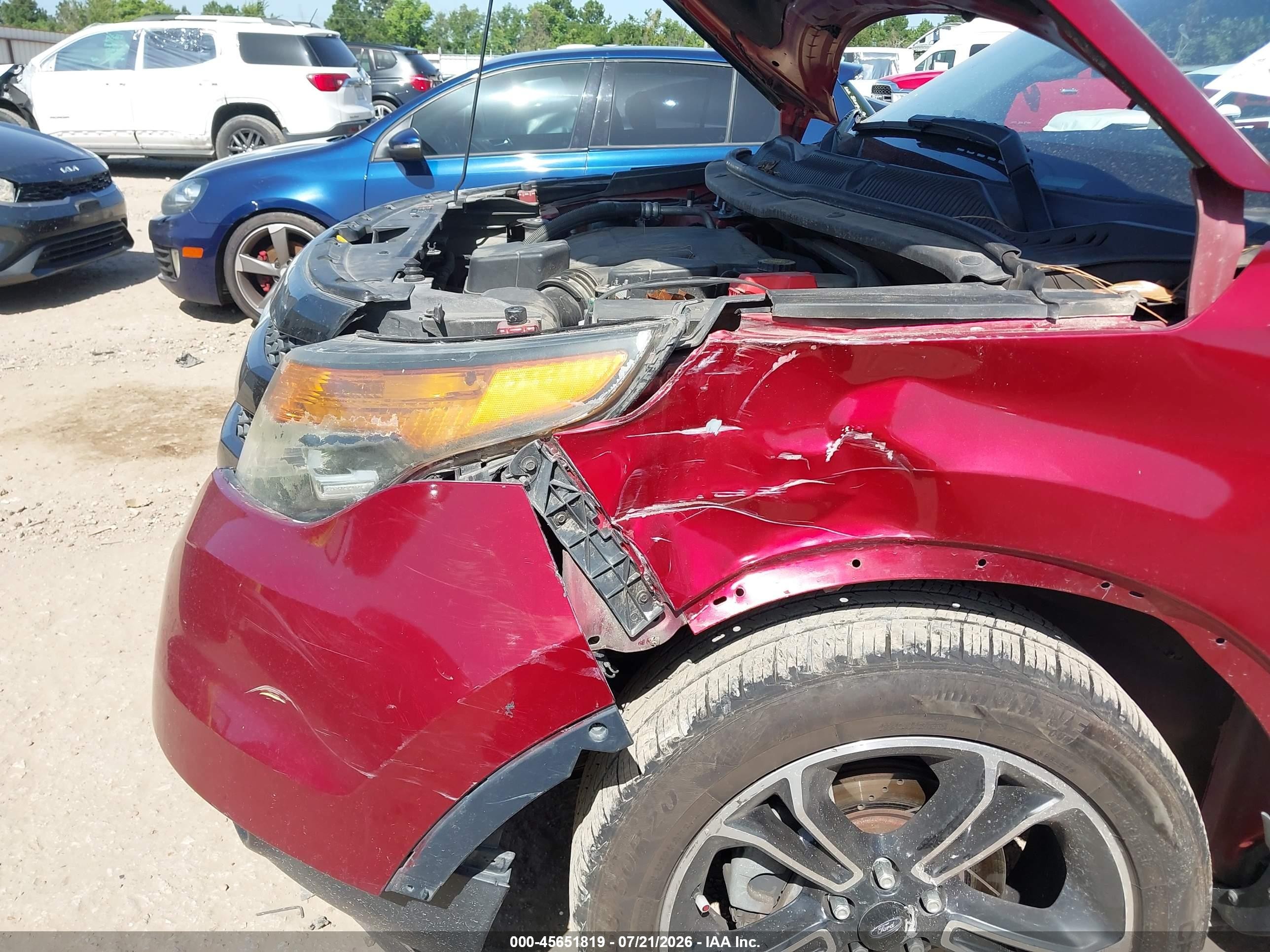 2013 Ford Explorer Xlt Red vin: 1FM5K7D86DGA58549