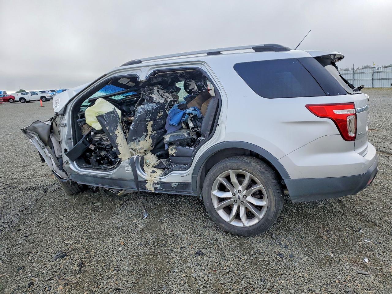 2013 Ford Explorer Xlt Silver vin: 1FM5K7D86DGA66926