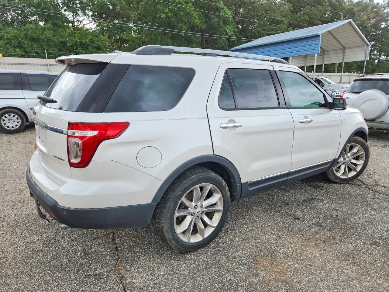 2013 Ford Explorer Xlt Белый vin: 1FM5K7D86DGA98582