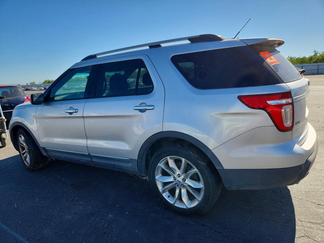 2013 Ford Explorer Xlt Silver vin: 1FM5K7D86DGC28411