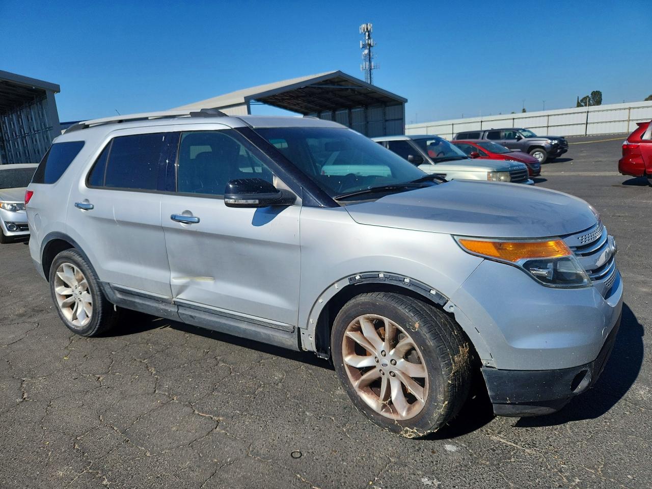 2013 Ford Explorer Xlt Silver vin: 1FM5K7D86DGC28411