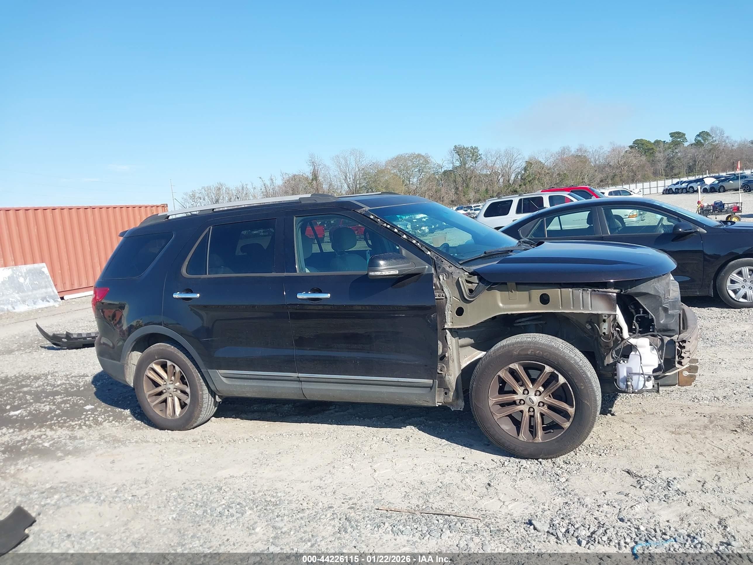 2013 Ford Explorer Xlt Burgundy vin: 1FM5K7D86DGC45550