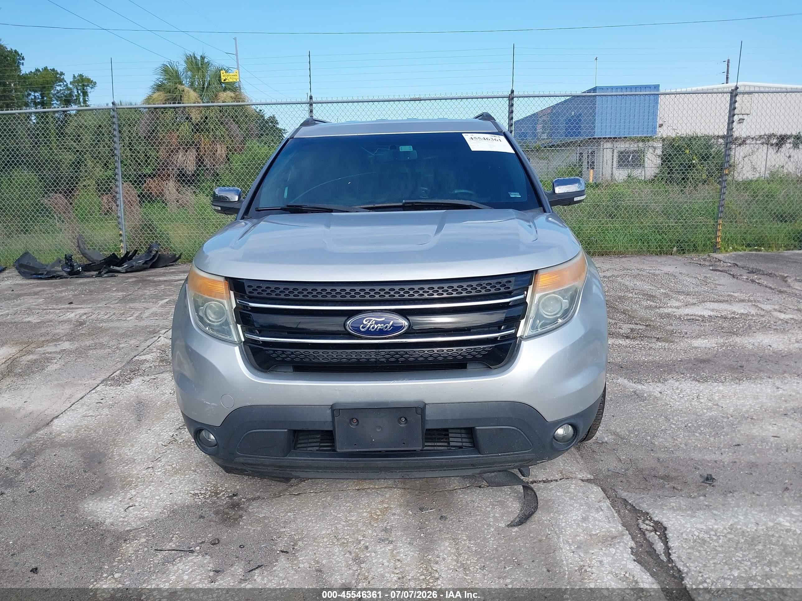 2013 Ford Explorer Xlt Silver vin: 1FM5K7D86DGC77804