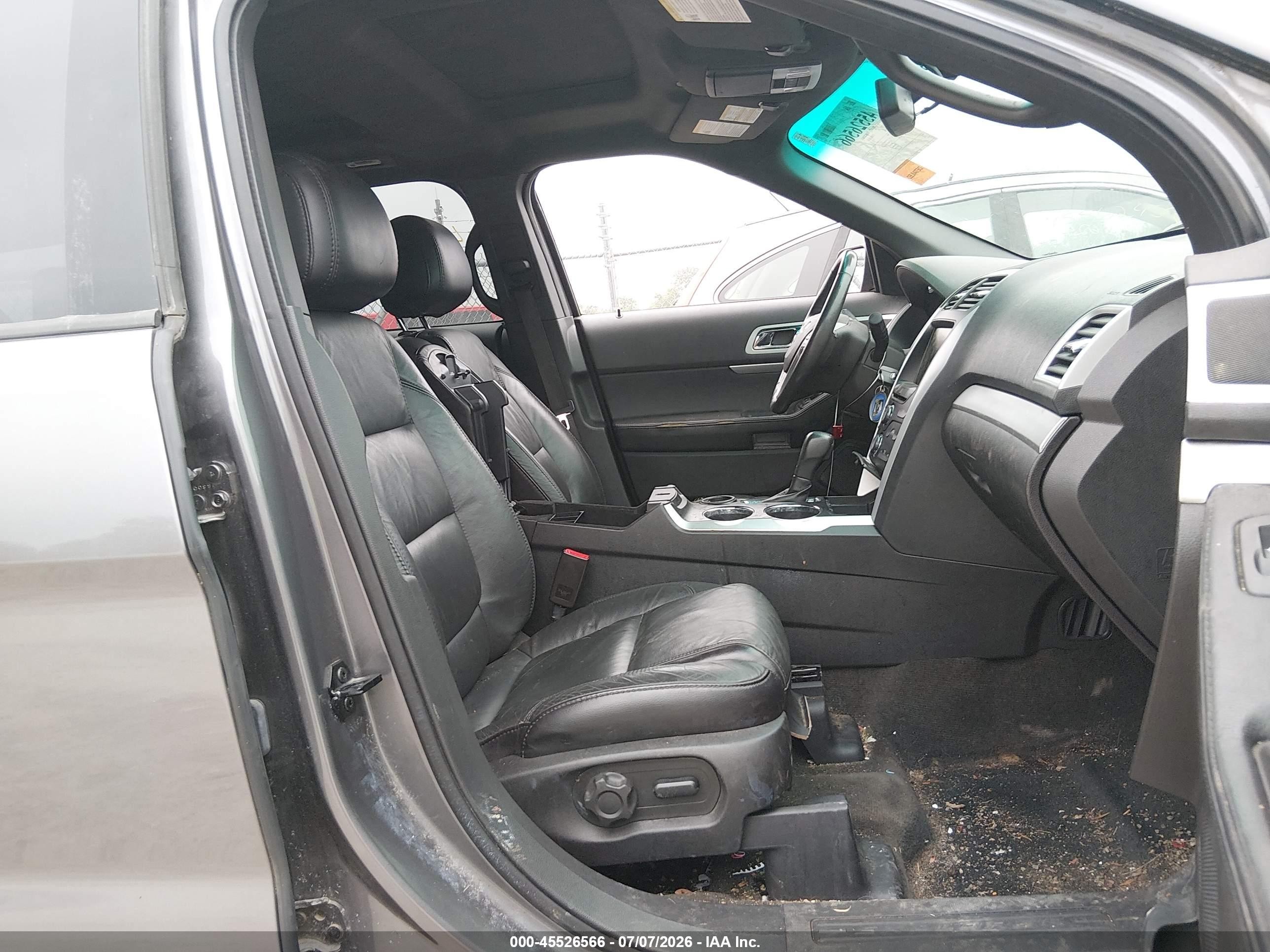 2014 Ford Explorer Xlt Серый vin: 1FM5K7D86EGA31790