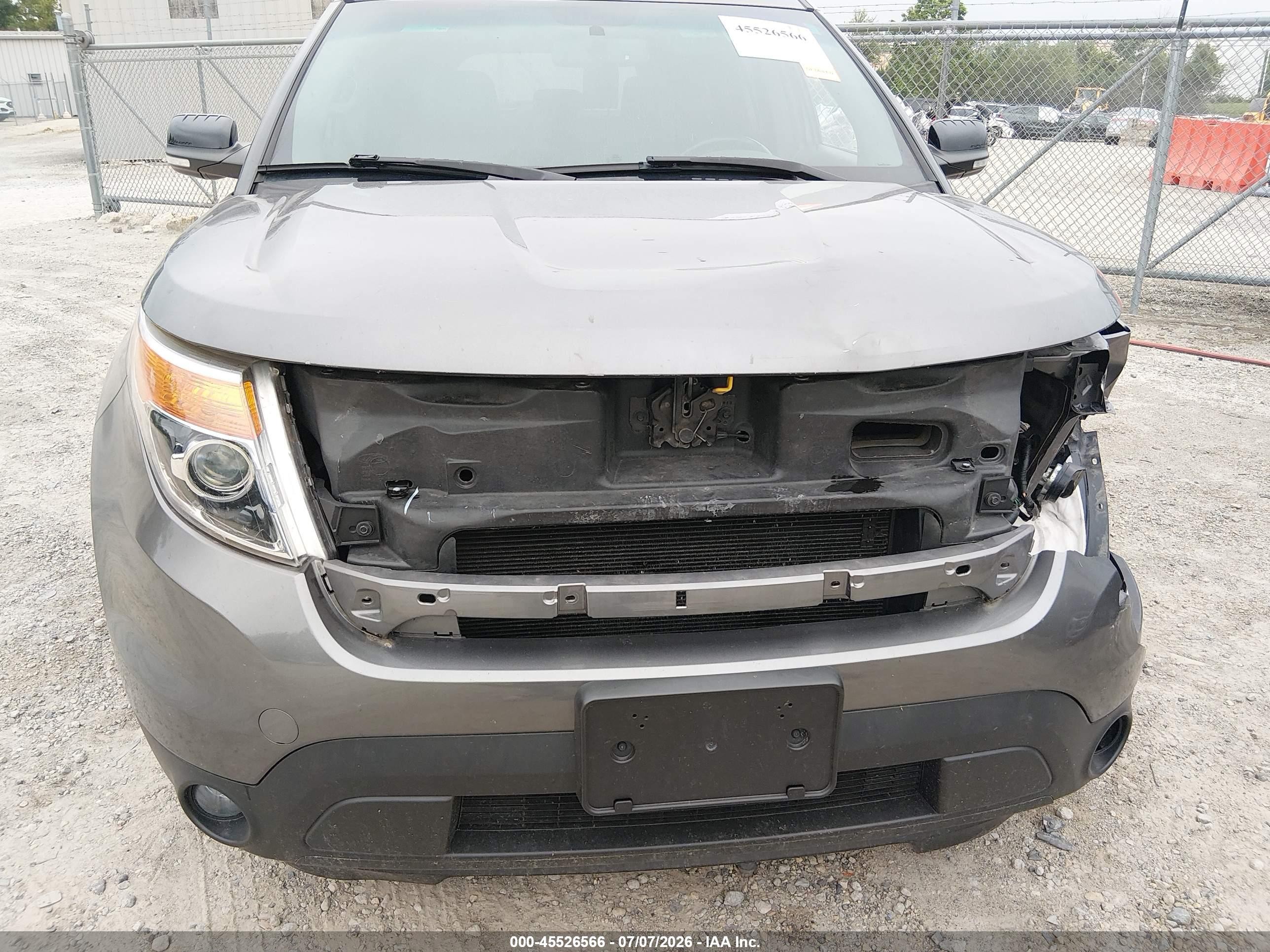 2014 Ford Explorer Xlt Серый vin: 1FM5K7D86EGA31790