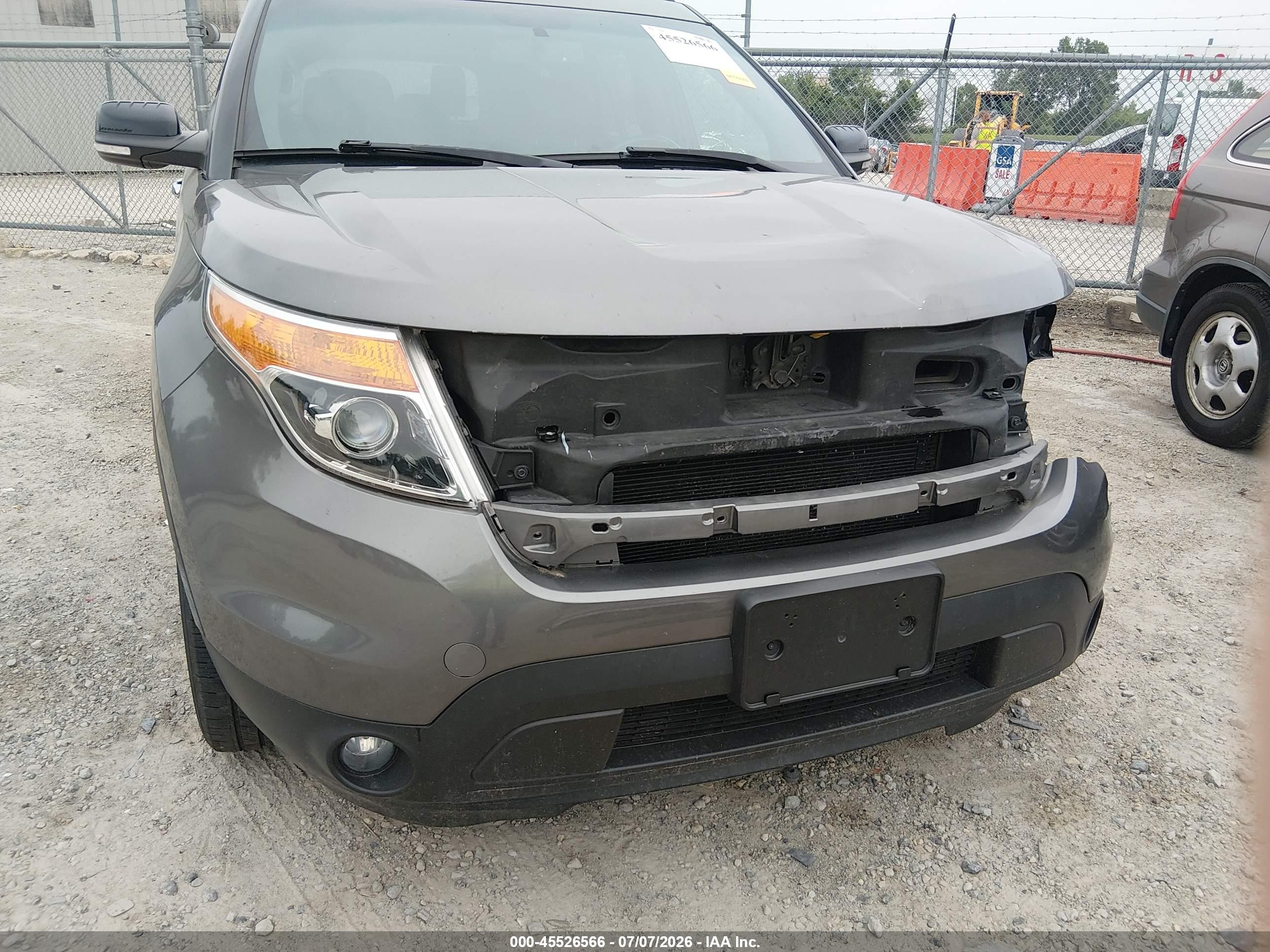 2014 Ford Explorer Xlt Серый vin: 1FM5K7D86EGA31790