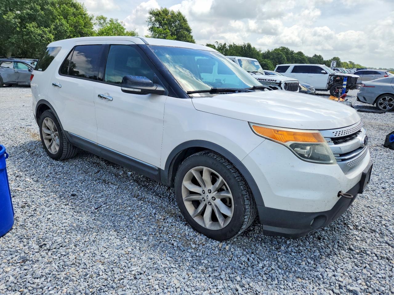 2014 Ford Explorer Xlt White vin: 1FM5K7D86EGA52851