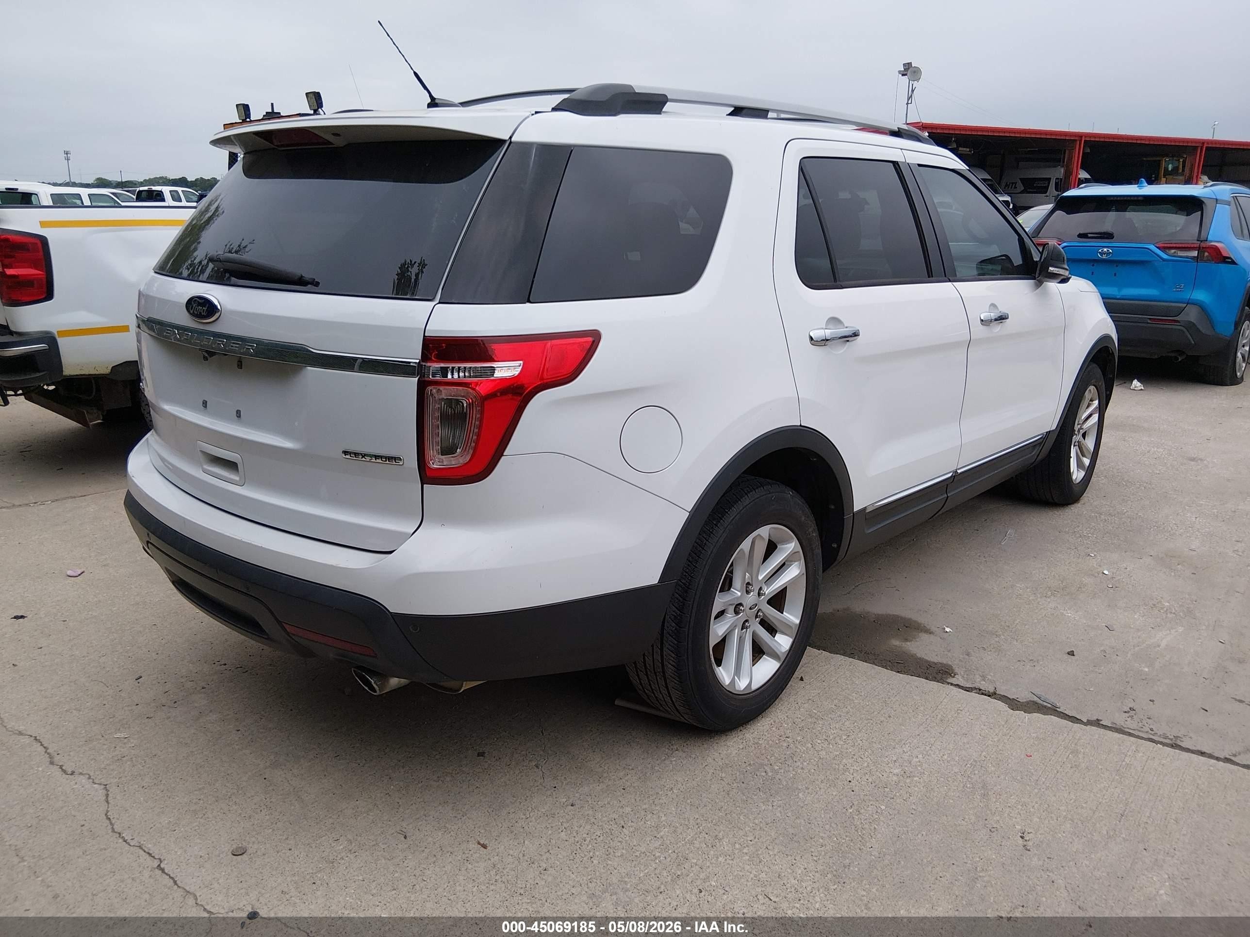 2014 Ford Explorer Xlt White vin: 1FM5K7D86EGC47168