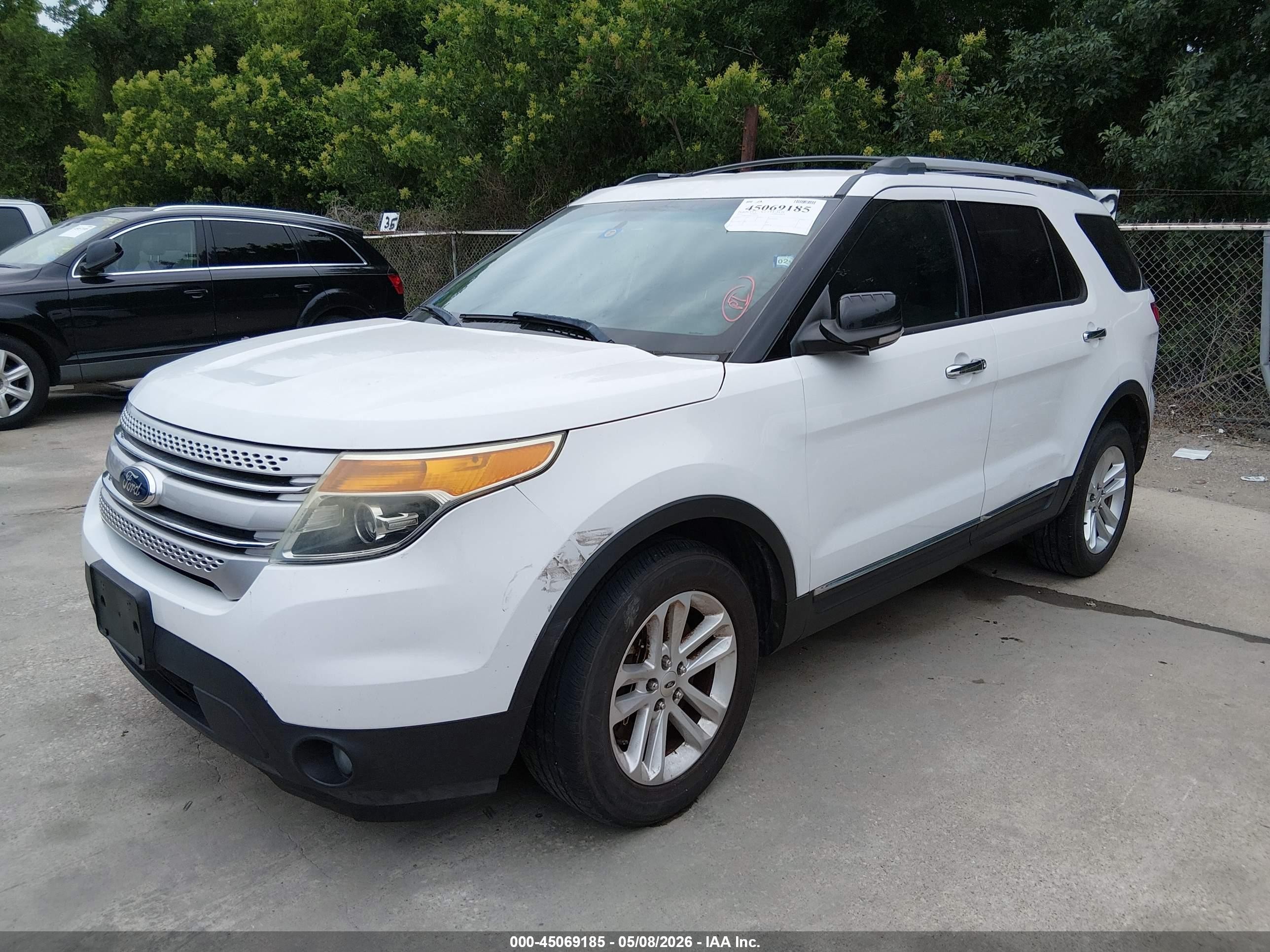 2014 Ford Explorer Xlt White vin: 1FM5K7D86EGC47168