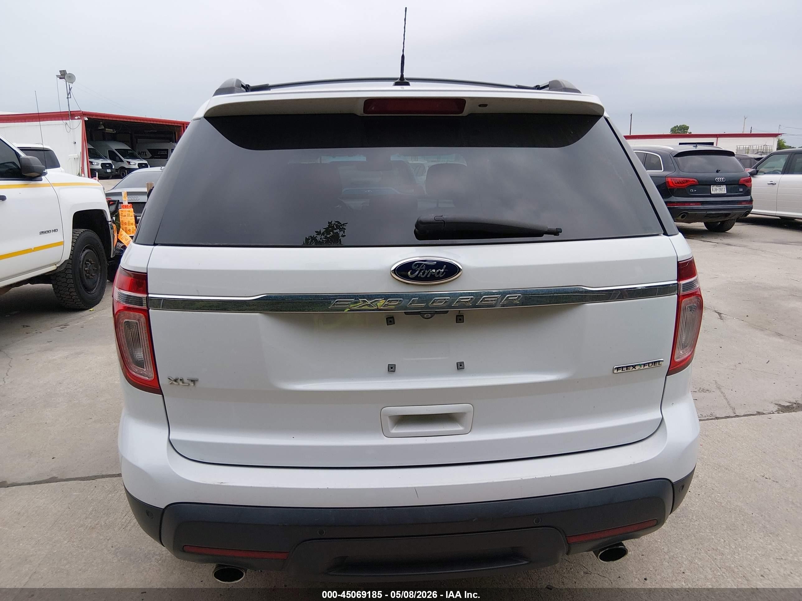 2014 Ford Explorer Xlt White vin: 1FM5K7D86EGC47168