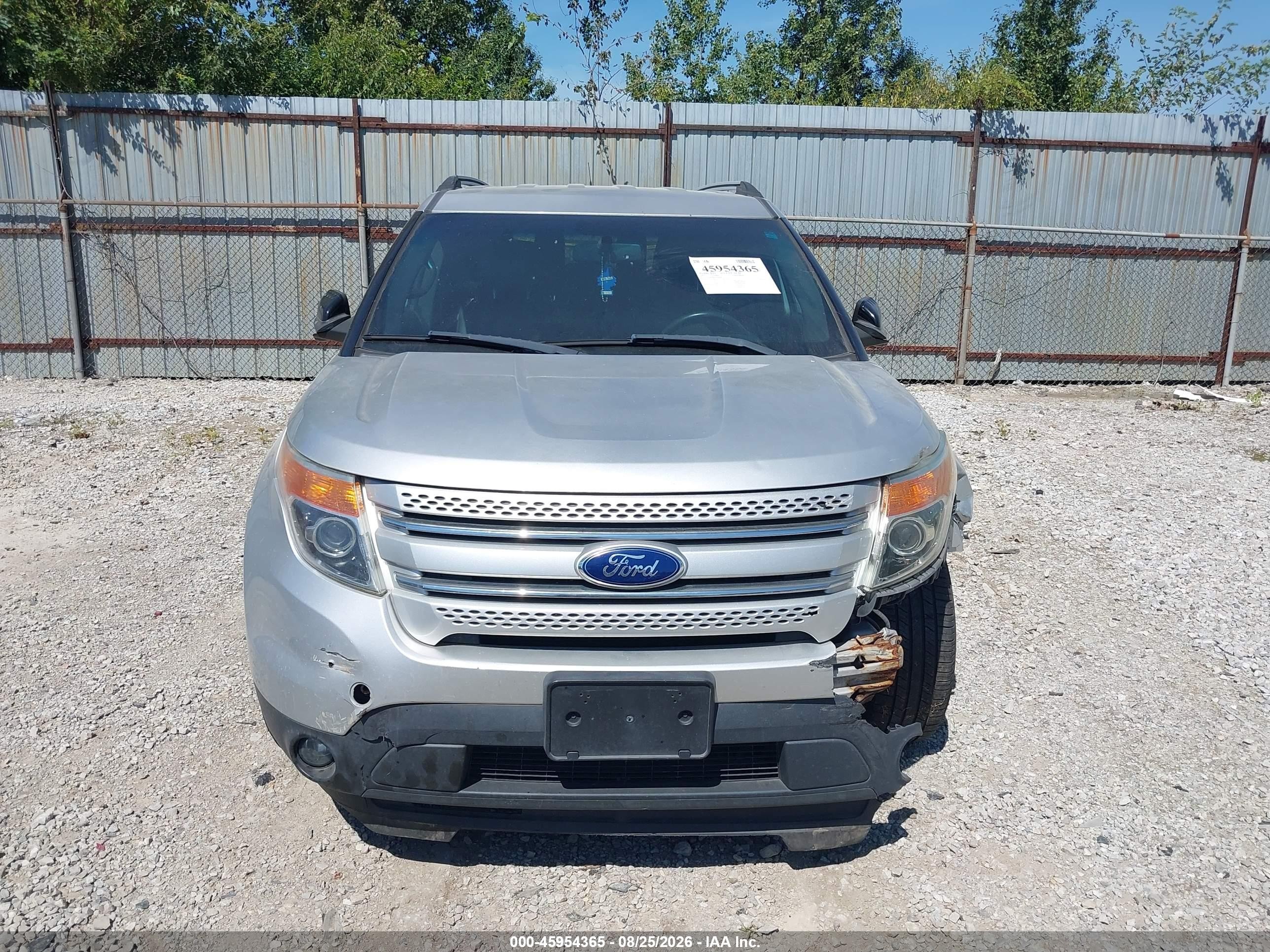 2015 Ford Explorer Xlt Серебряный vin: 1FM5K7D86FGB09681