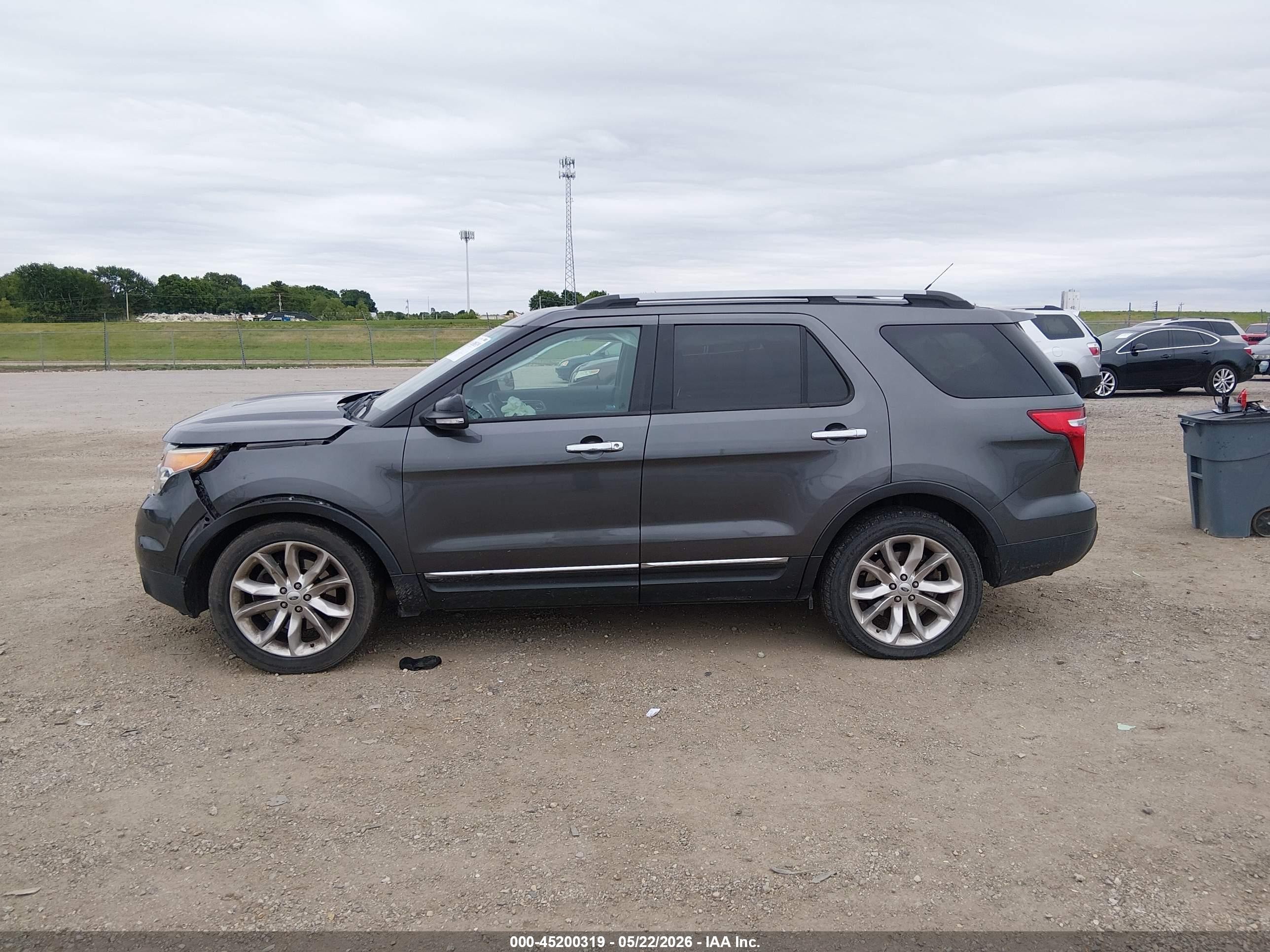 2015 Ford Explorer Xlt Серый vin: 1FM5K7D86FGB72165