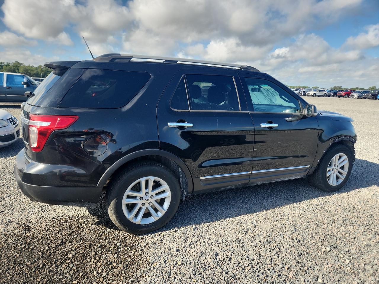 2015 Ford Explorer Xlt Черный vin: 1FM5K7D86FGC02135