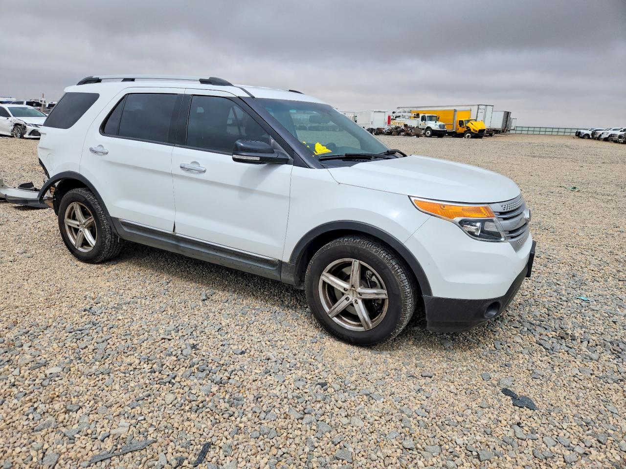 2015 Ford Explorer Xlt Белый vin: 1FM5K7D86FGC15483