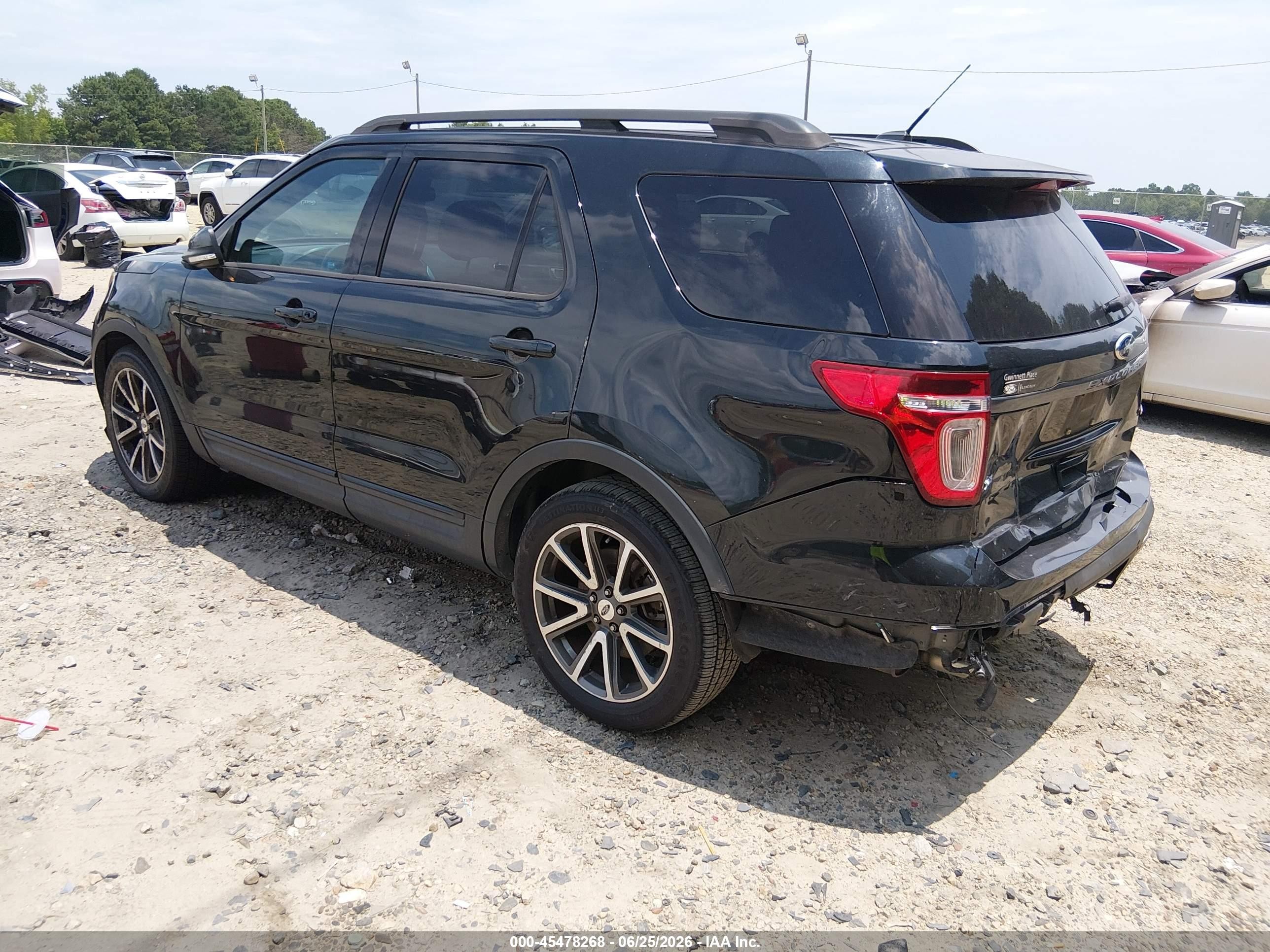 2015 Ford Explorer Xlt Black vin: 1FM5K7D86FGC21218