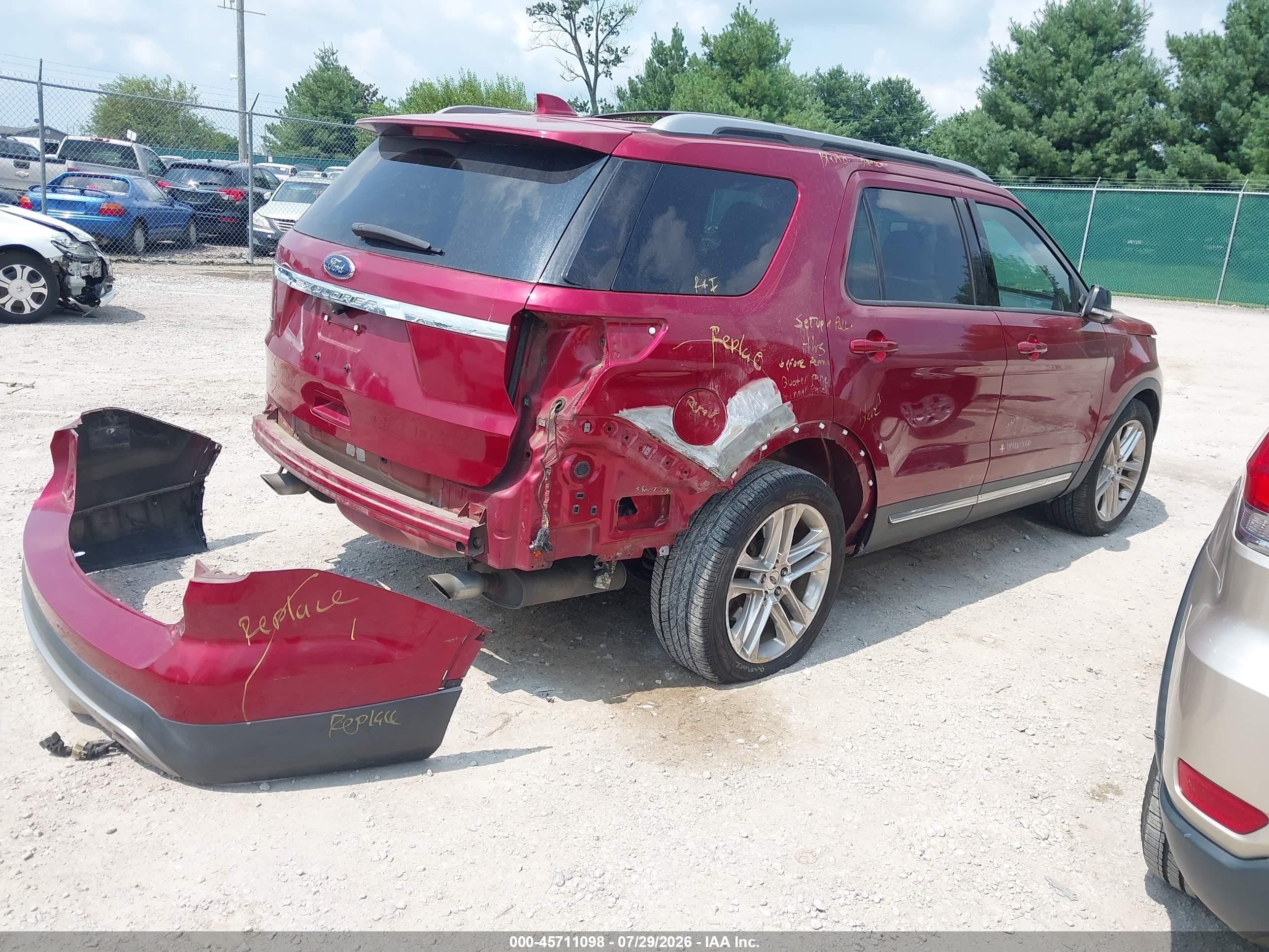2017 Ford Explorer Xlt Red vin: 1FM5K7D86HGA40719