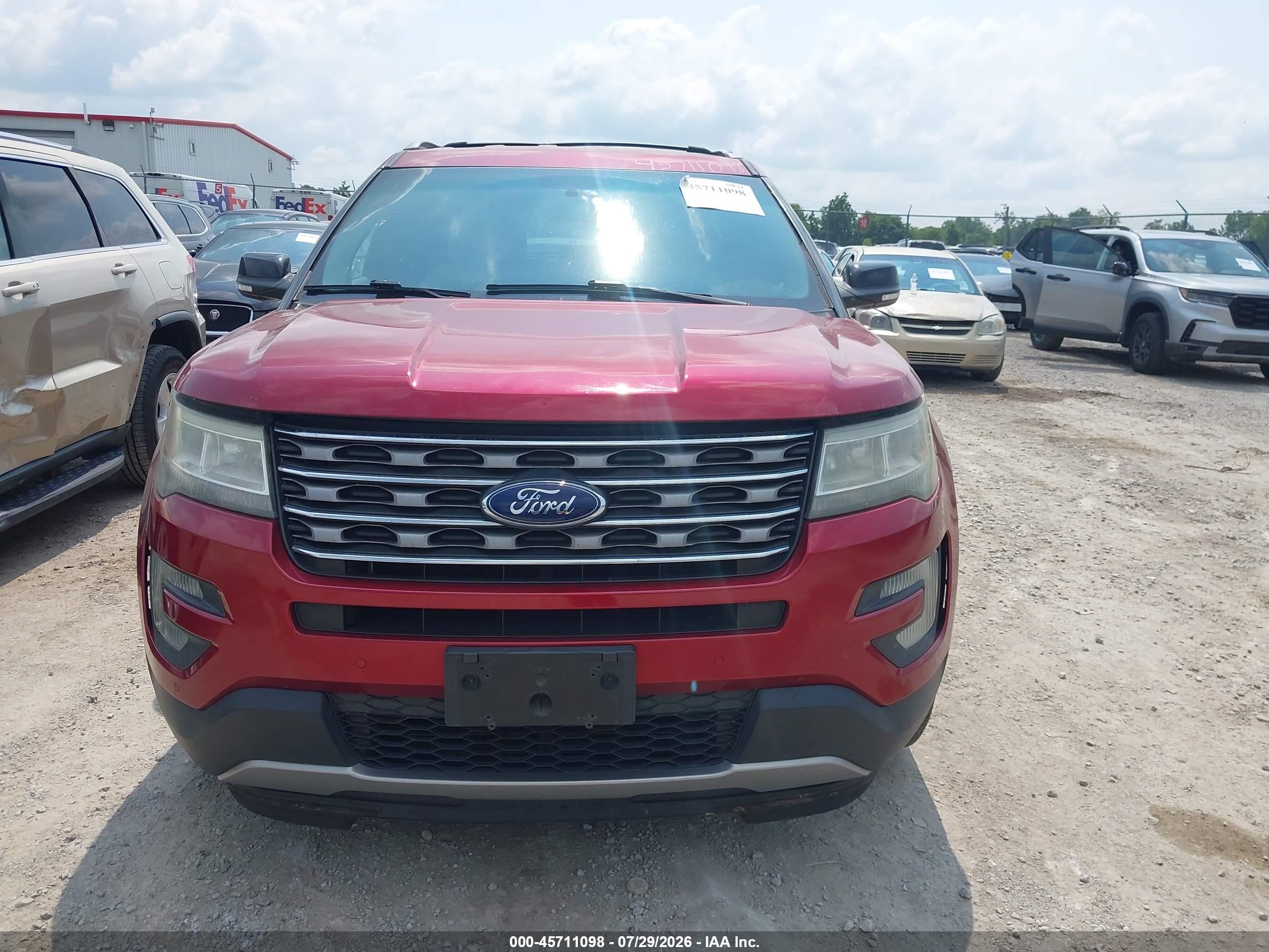 2017 Ford Explorer Xlt Red vin: 1FM5K7D86HGA40719