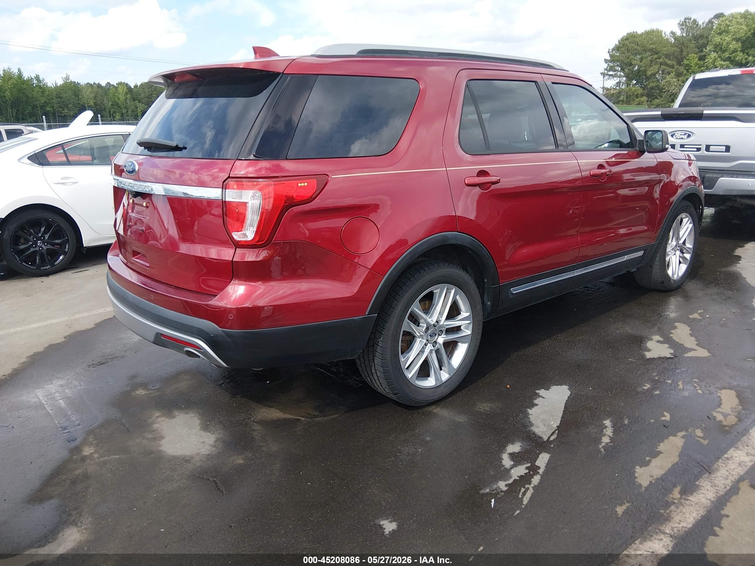 2017 Ford Explorer Xlt Red vin: 1FM5K7D86HGA84364