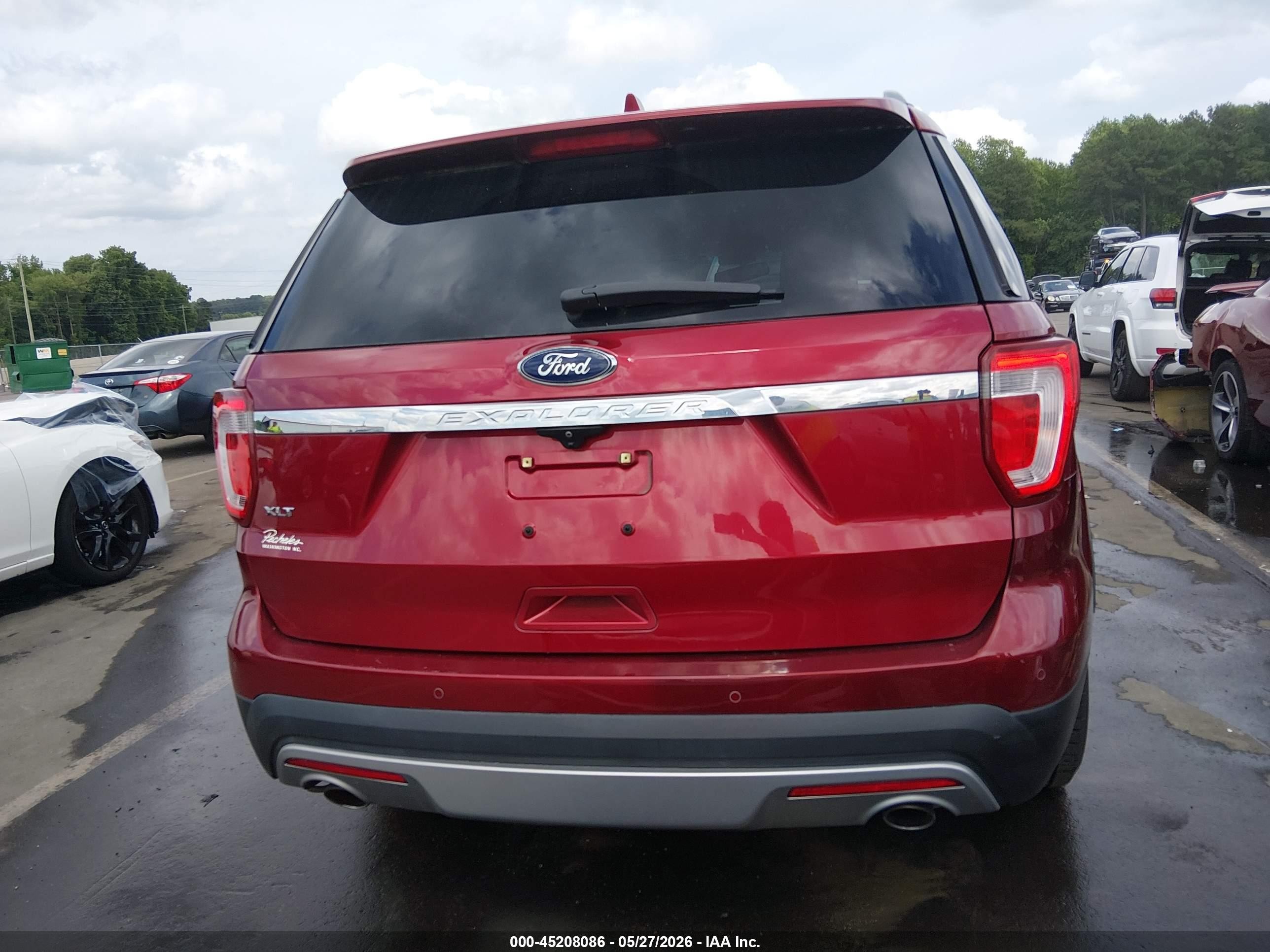2017 Ford Explorer Xlt Red vin: 1FM5K7D86HGA84364