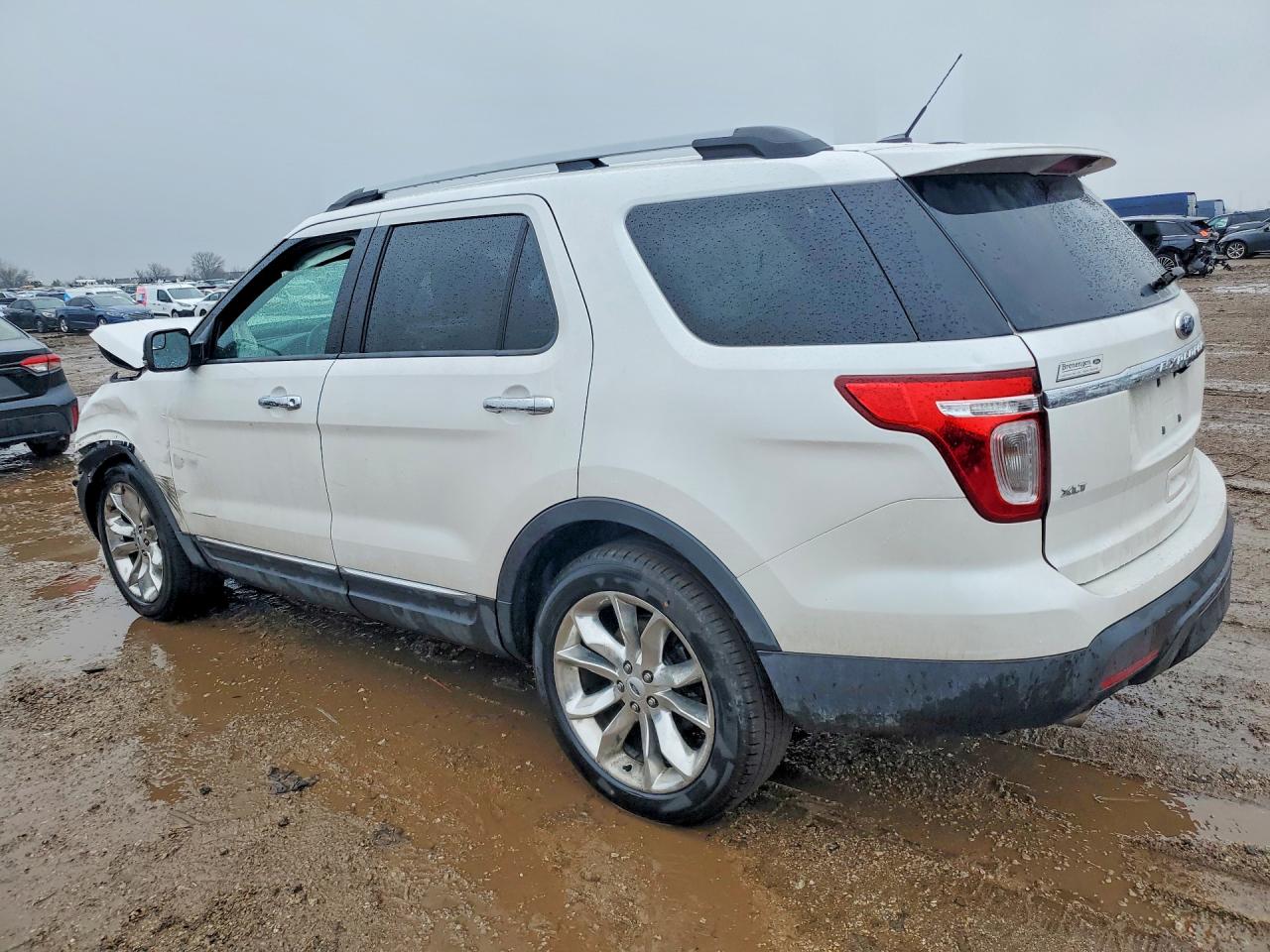 2013 Ford Explorer Xlt White vin: 1FM5K7D87DGA75294
