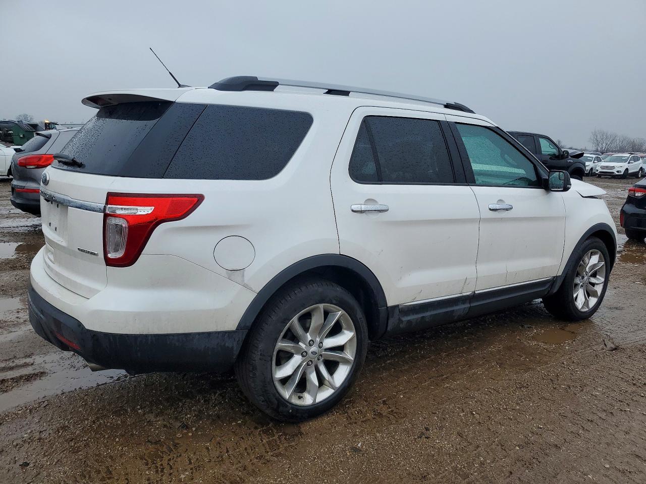 2013 Ford Explorer Xlt White vin: 1FM5K7D87DGA75294