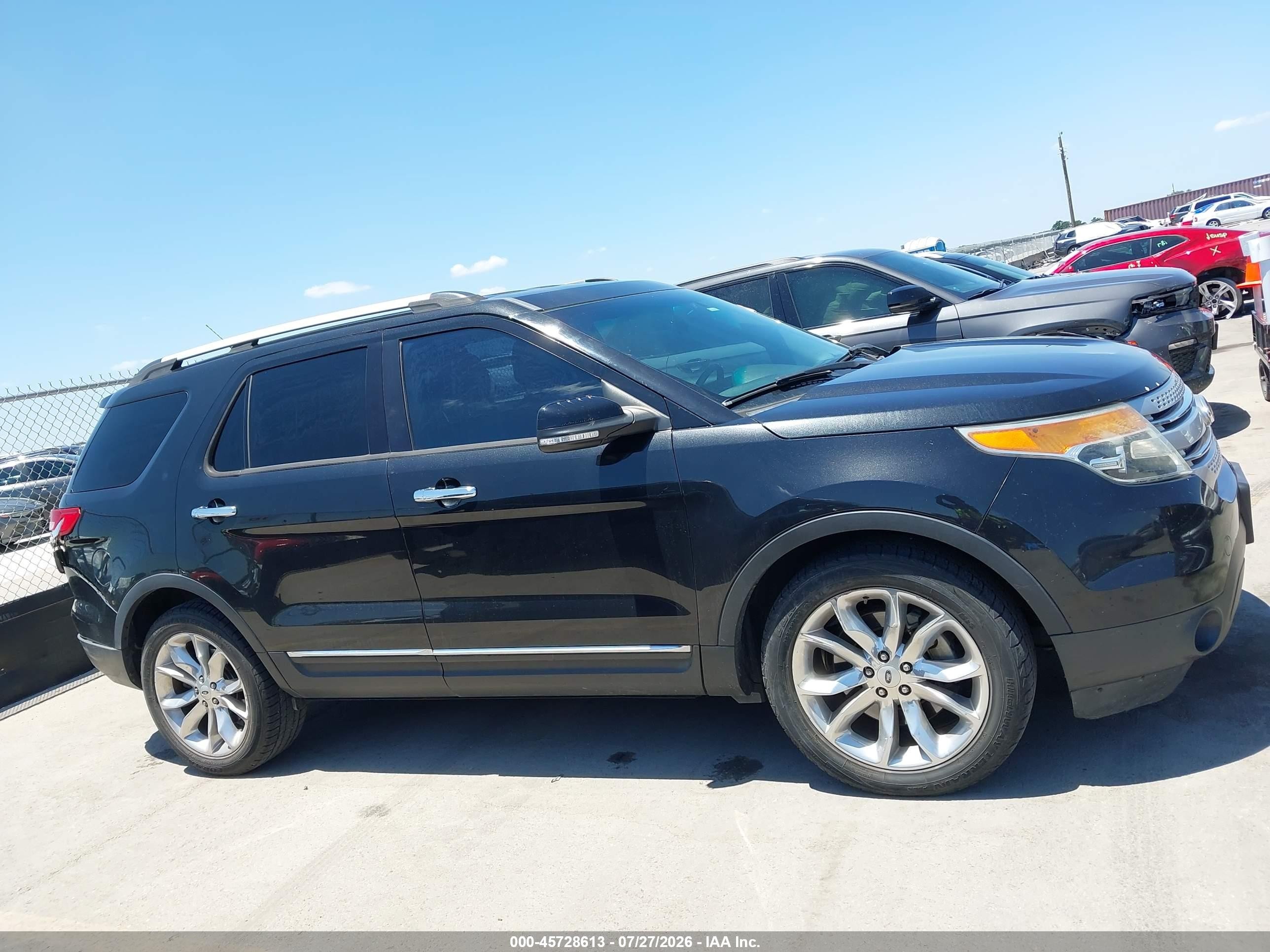 2013 Ford Explorer Xlt Черный vin: 1FM5K7D87DGB43206