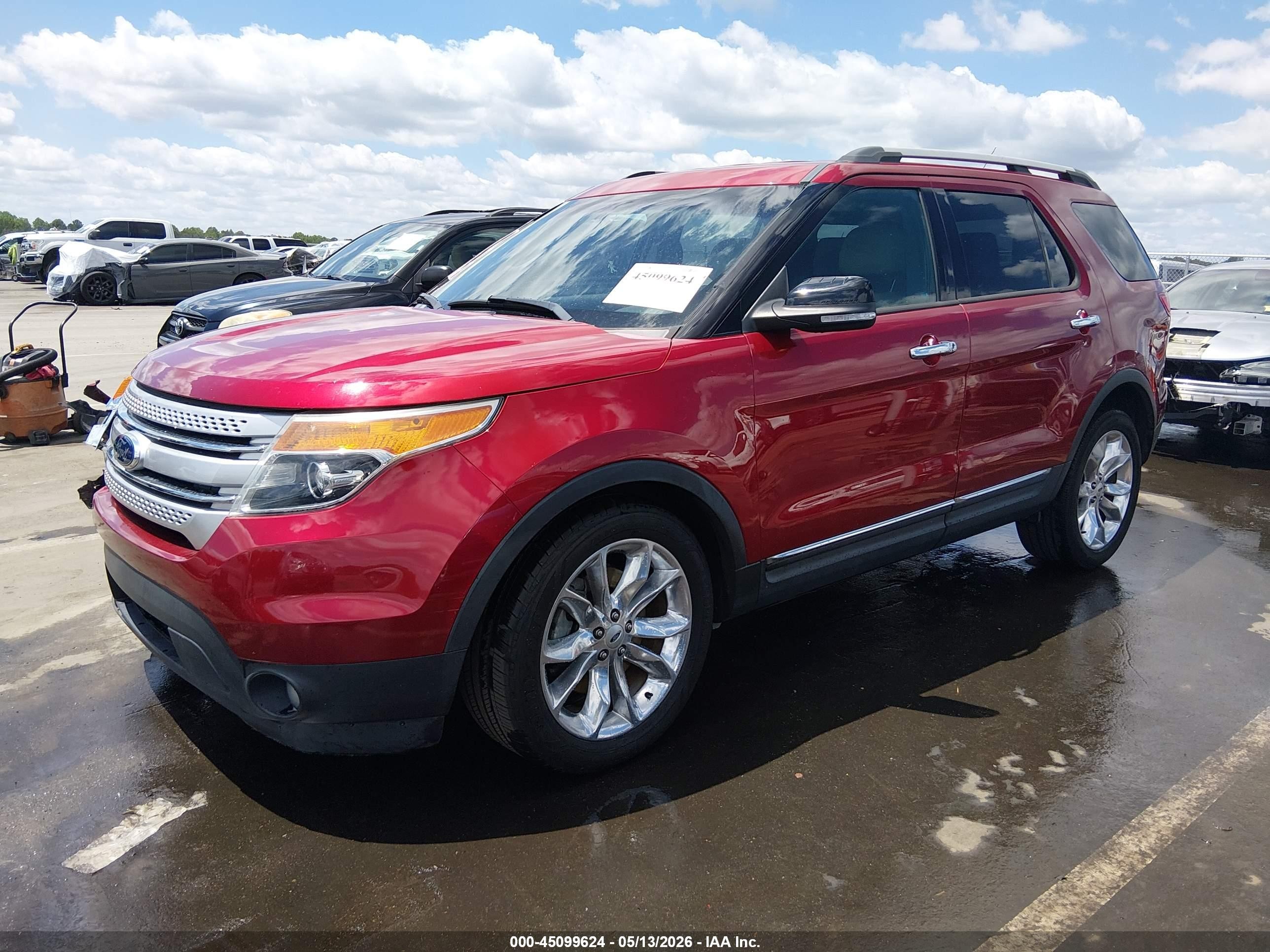 2013 Ford Explorer Xlt Red vin: 1FM5K7D87DGB97007